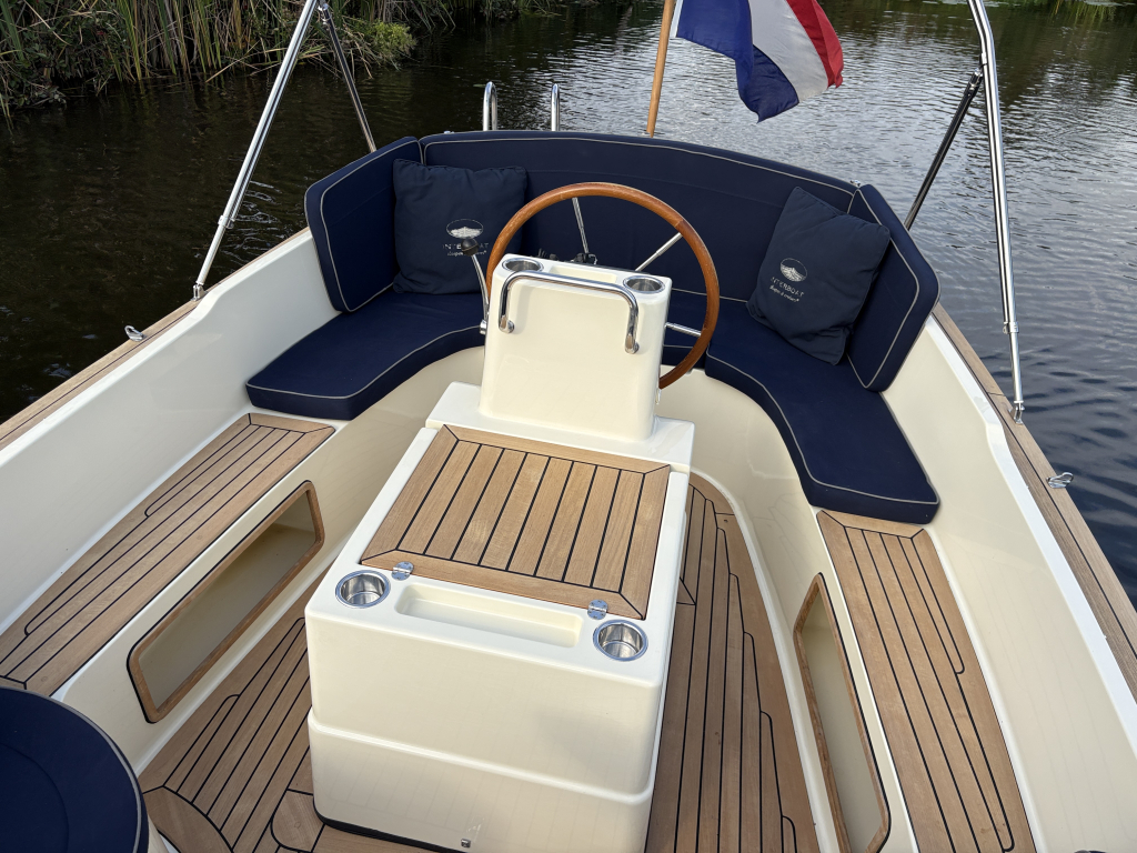 Interboat 19