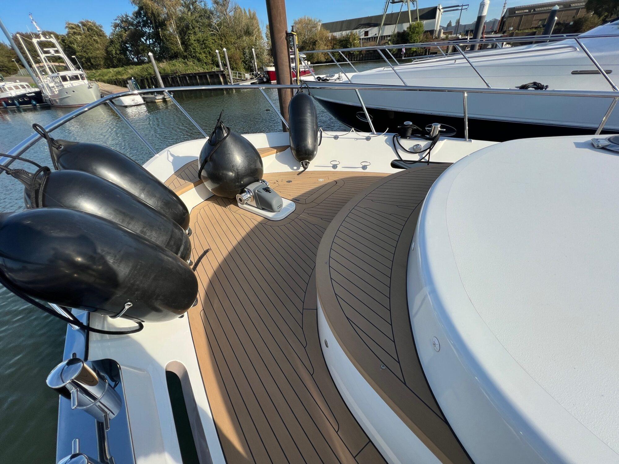 Van den Hoven Van den Hoven Executive 15.00 MK II