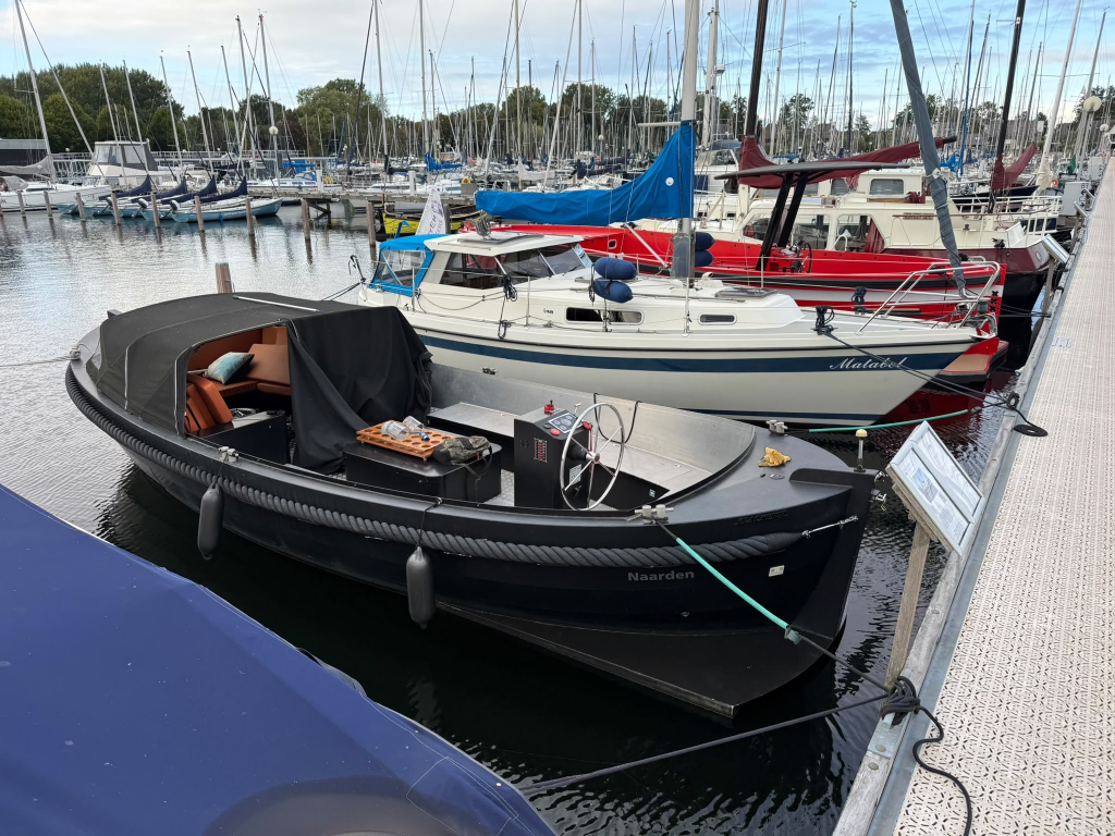 Blackfish 850 