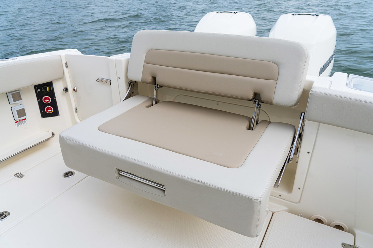 Boston Whaler 280 Vantage