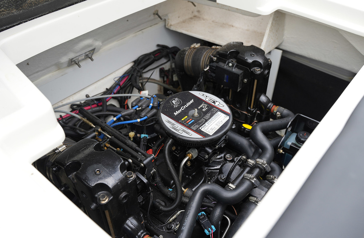 Sea Ray 19 SPX