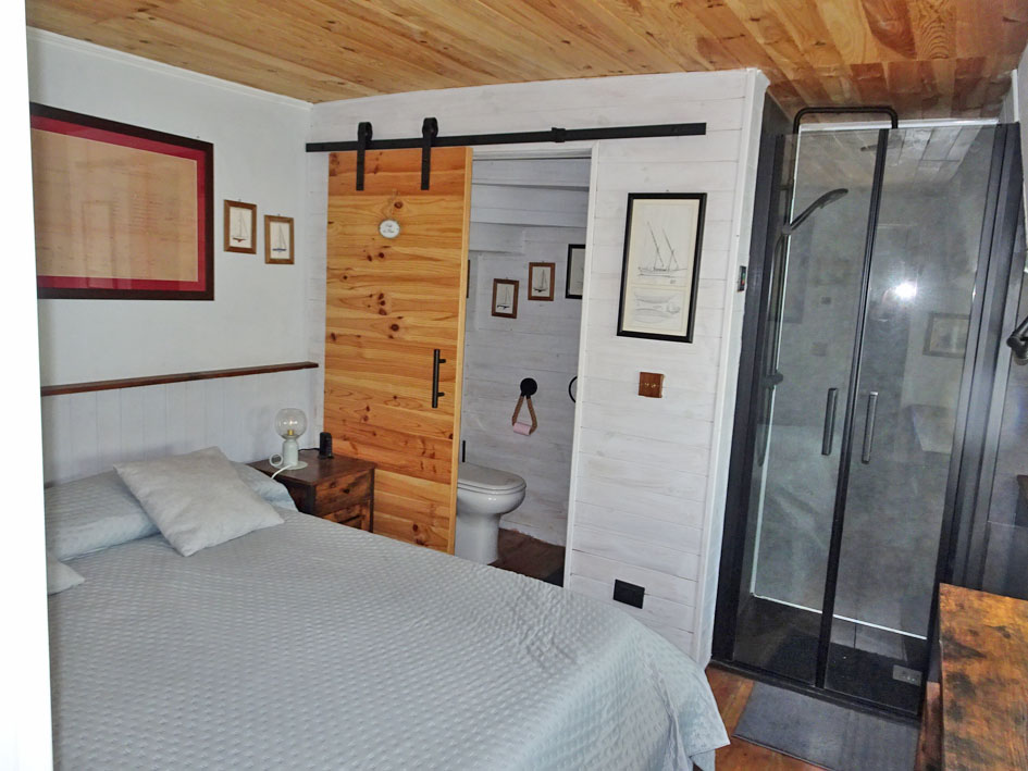 Spits Varend Woonschip 30.53 met UBC