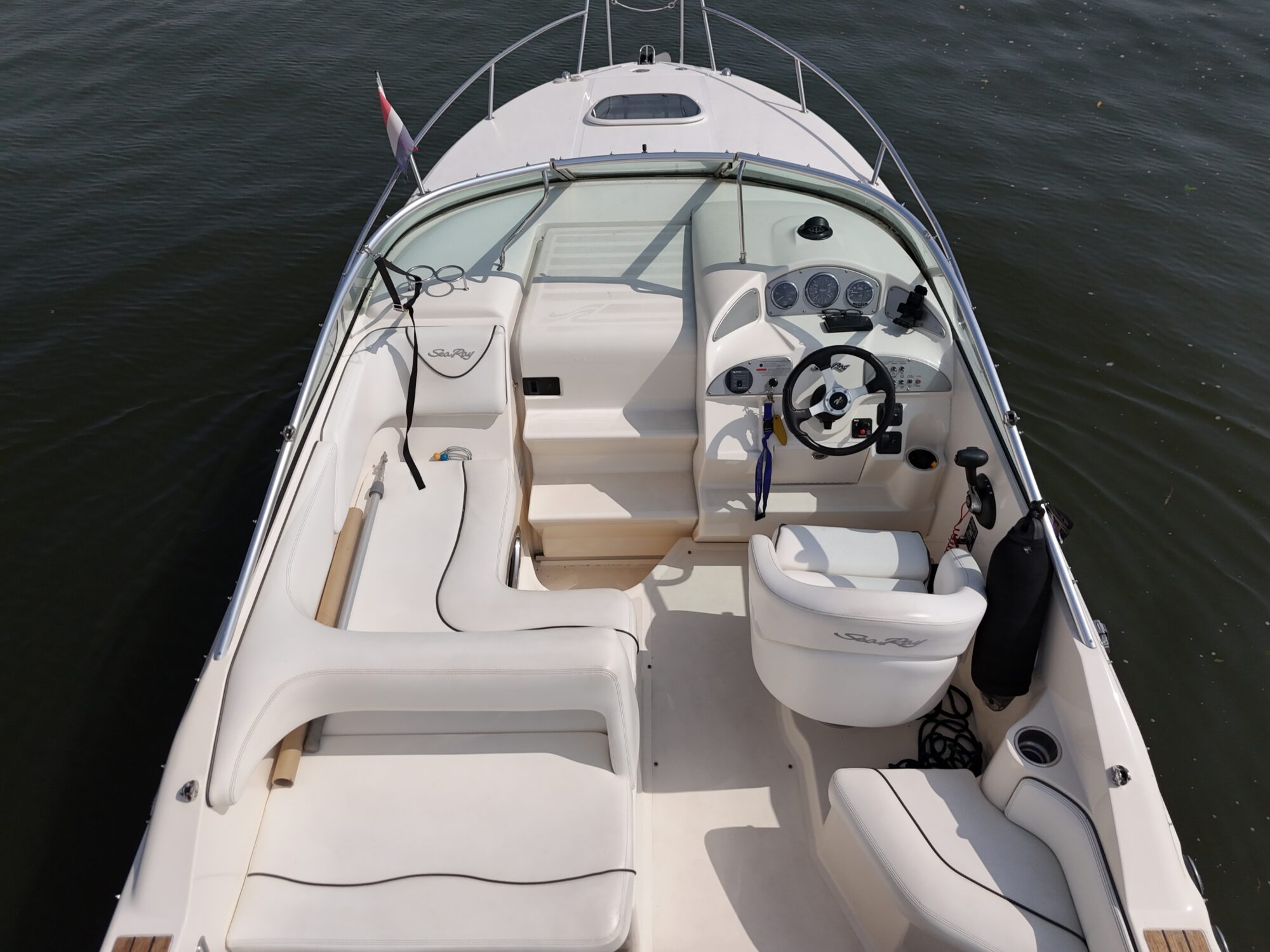 Sea Ray 255 Sundancer