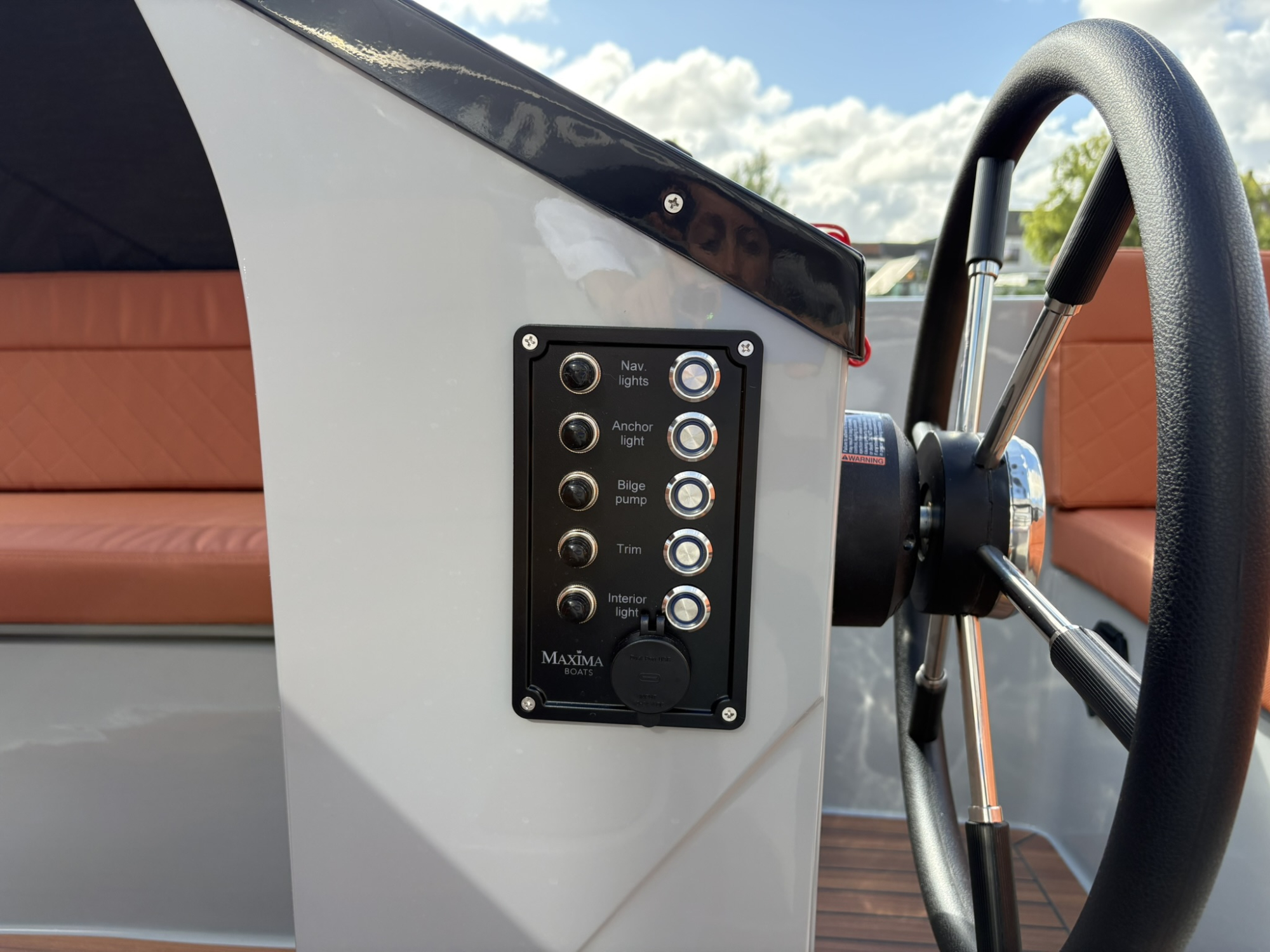 Maxima Boats 600 in verkeersgrijs (RAL 7042) op voorraad!