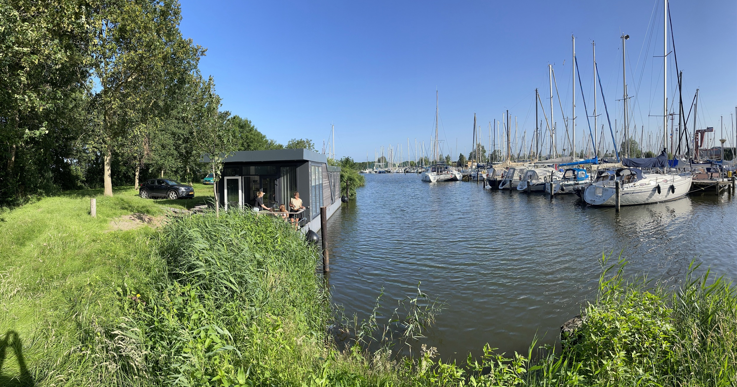 Aquavive Houseboat 1500 Met Vaste Overneembare Ligplaats In Warns