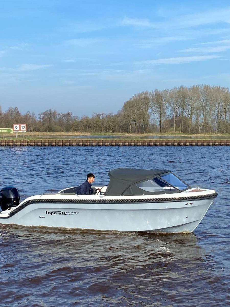 Topcraft 627 Tender