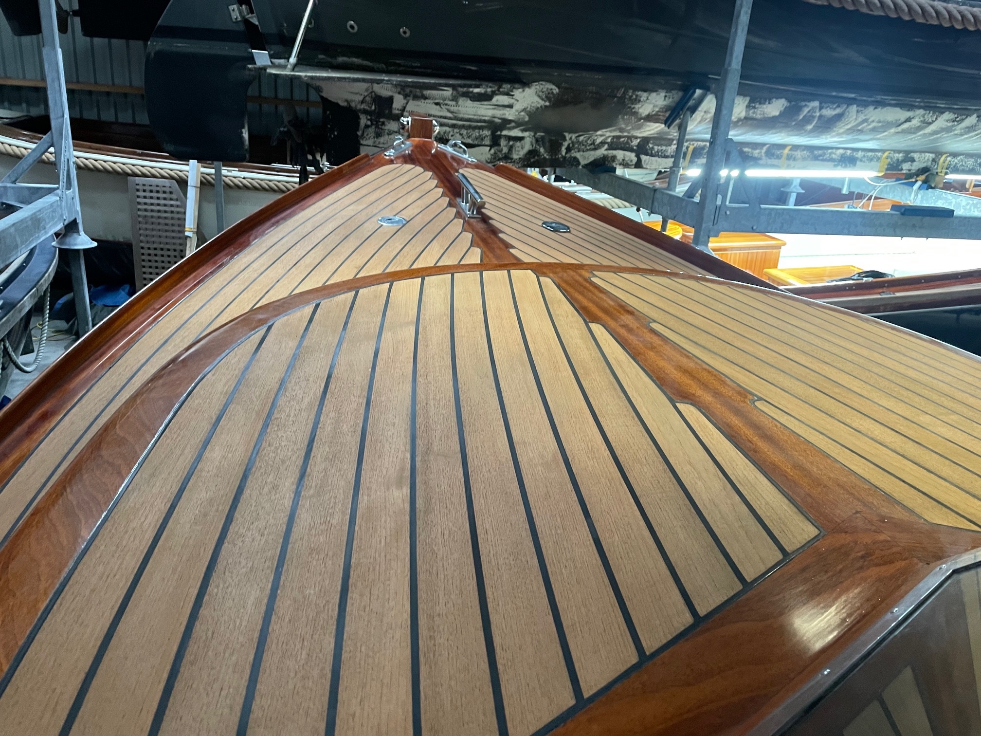 Brandaris Barkas 900 Cabin