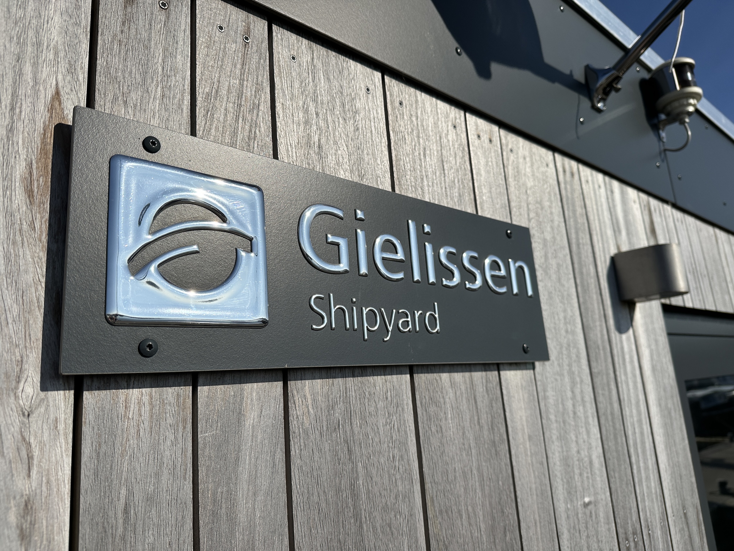 Gielissen Marin Home 32 Tiny Houseboat