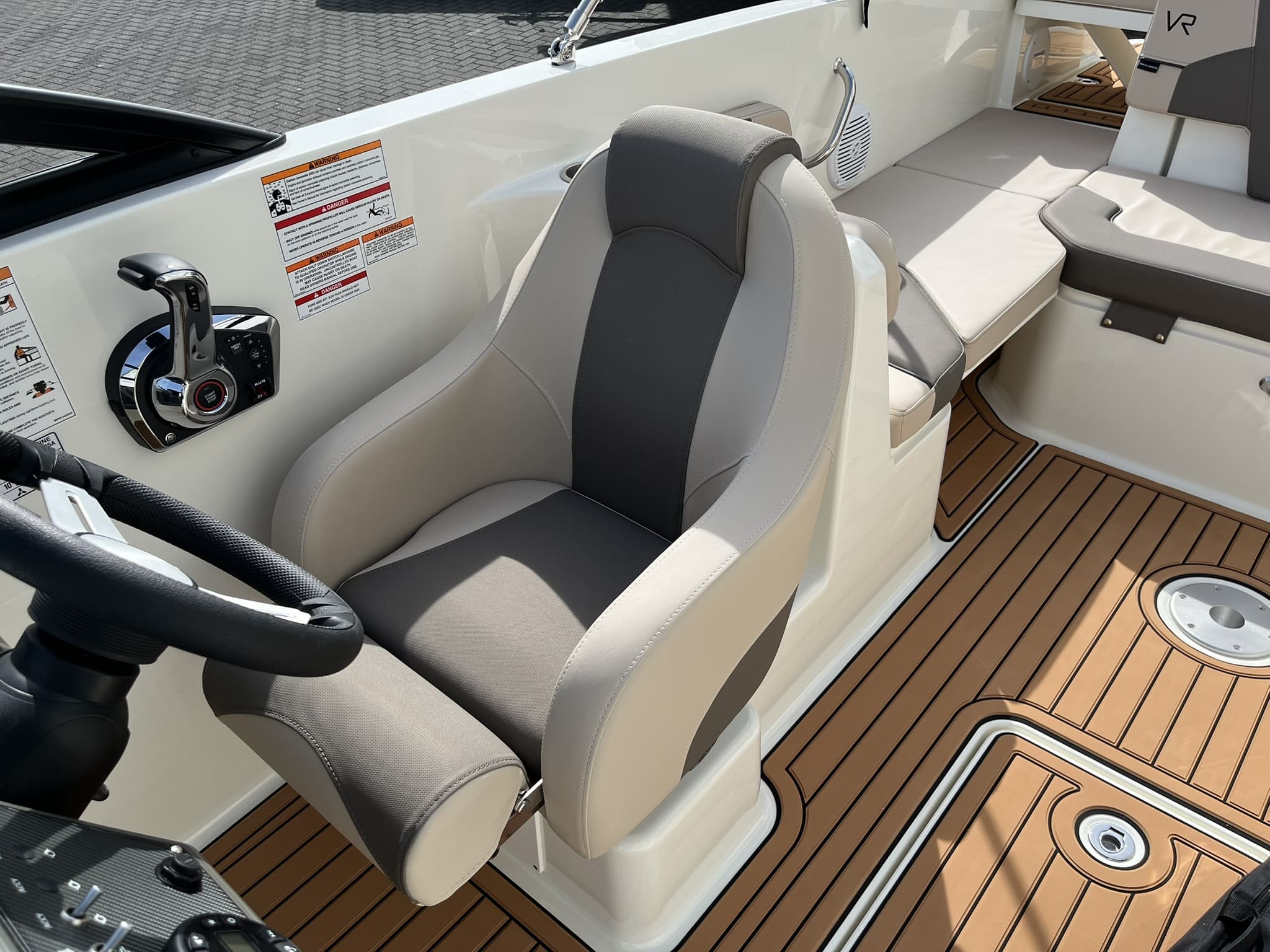 Bayliner VR6 Bowrider
