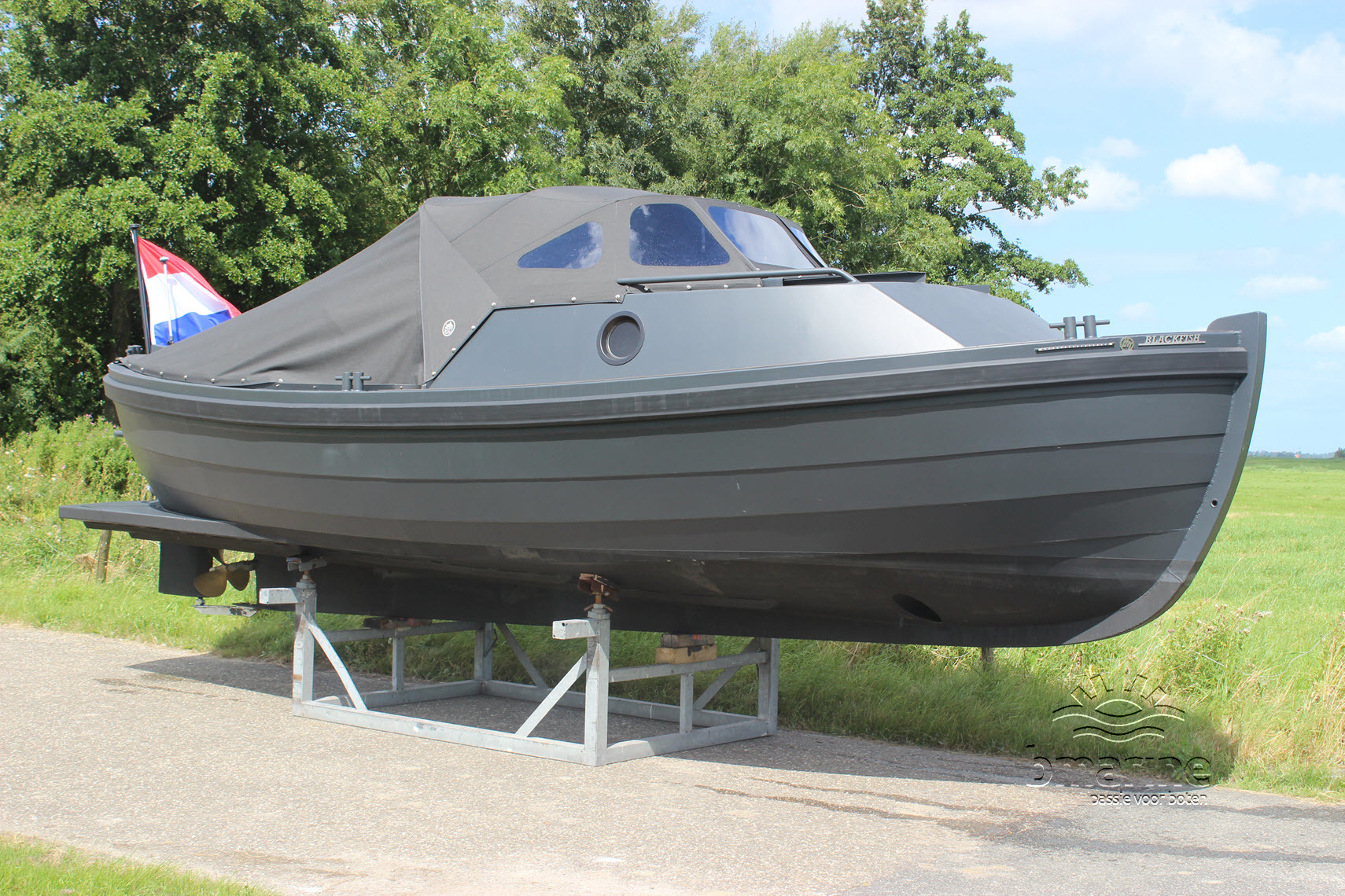 Blackfish Classic 750