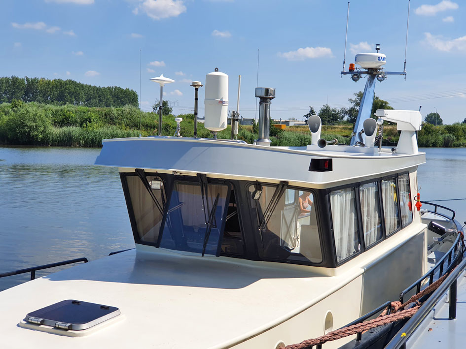 ex Patrouille vaartuig / Varend Woonschip 18.26 met UBC