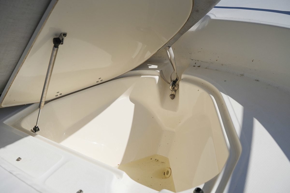 Boston Whaler 190 Montauk
