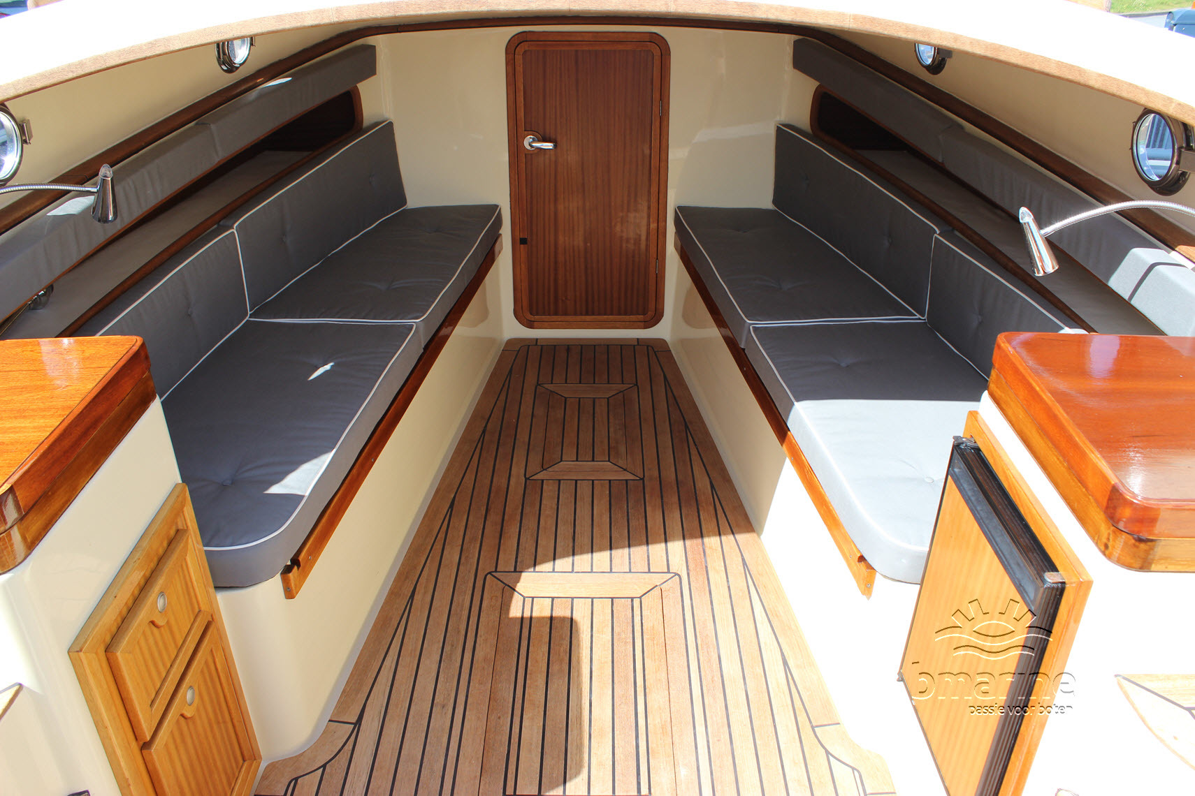 Langweerder 850 Cabin