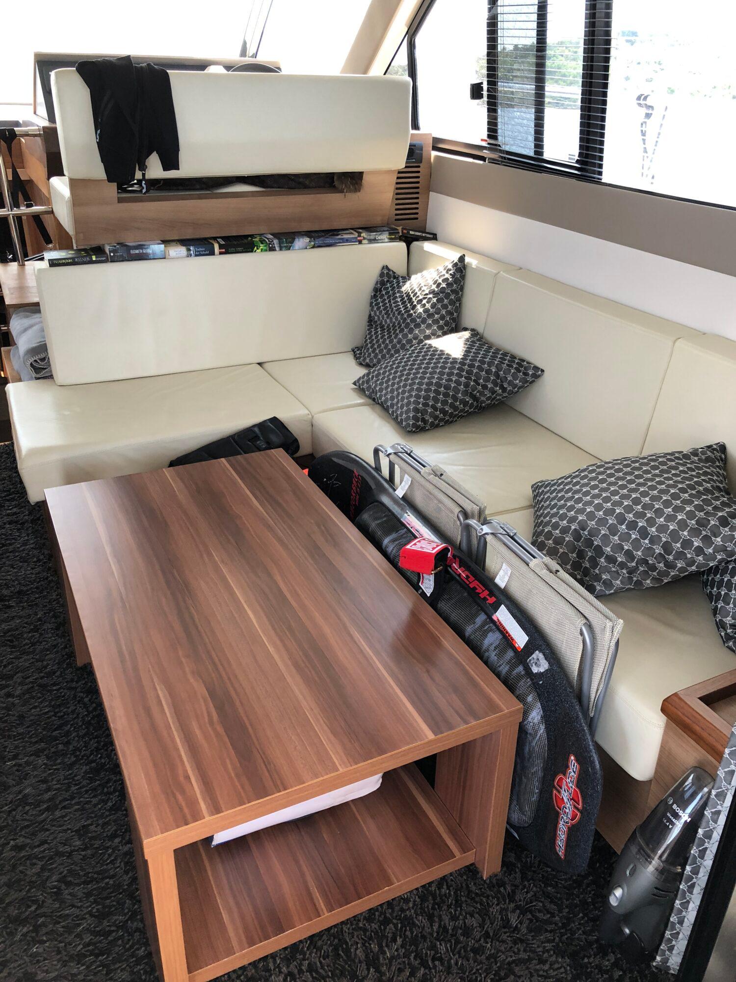 Sealine Sealine F 42 Flybridge