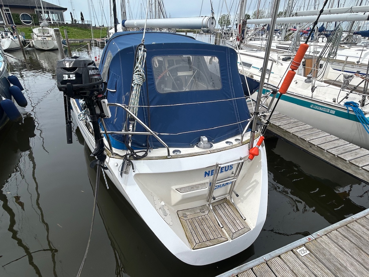 Bavaria 320