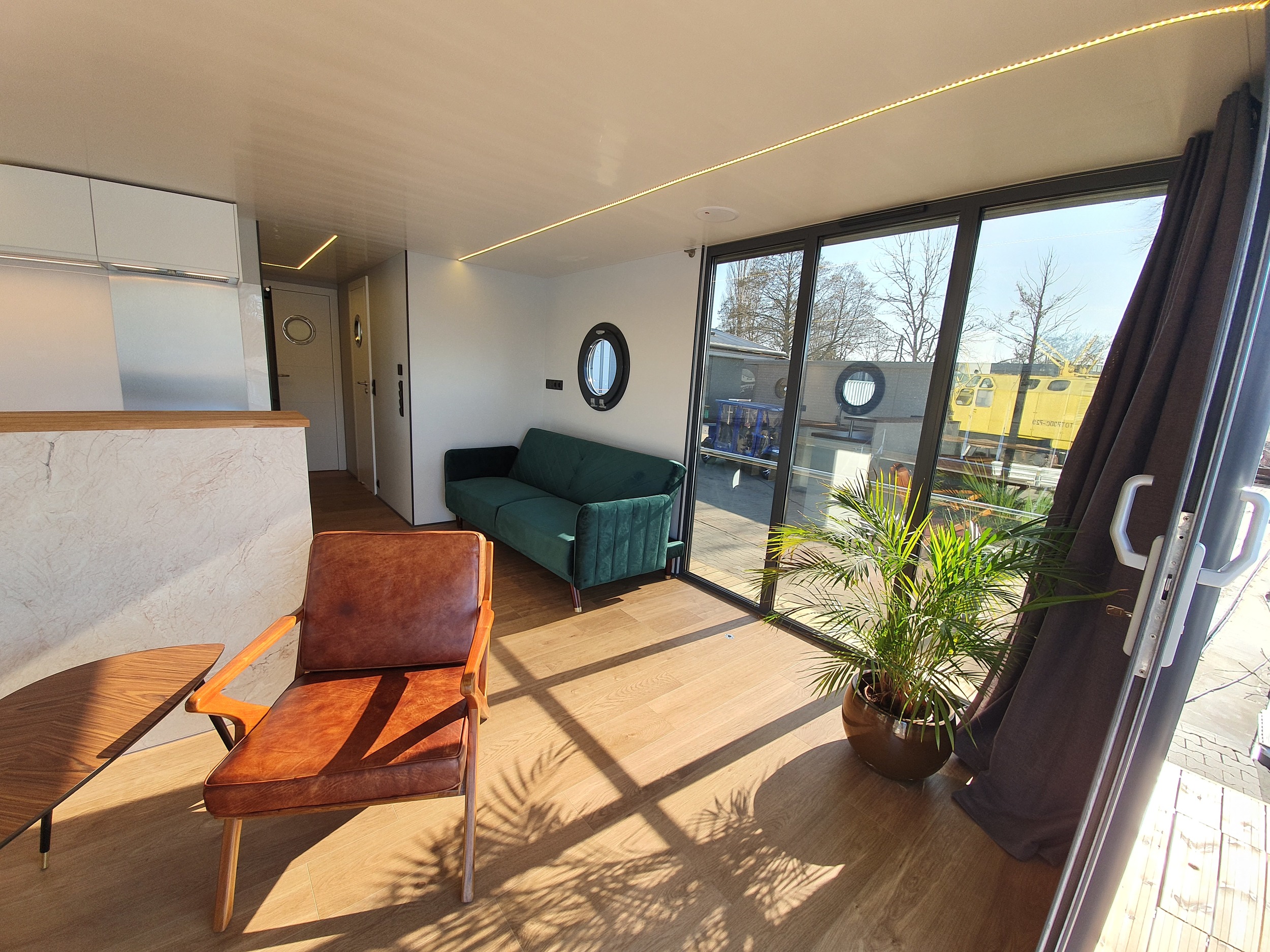 La Mare Houseboat Apartboat XXL - NEW