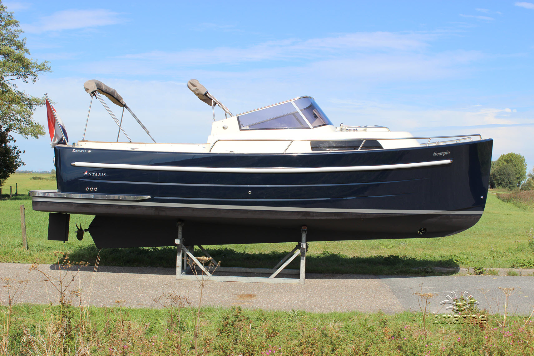 Antaris Seventy 7 Cabin