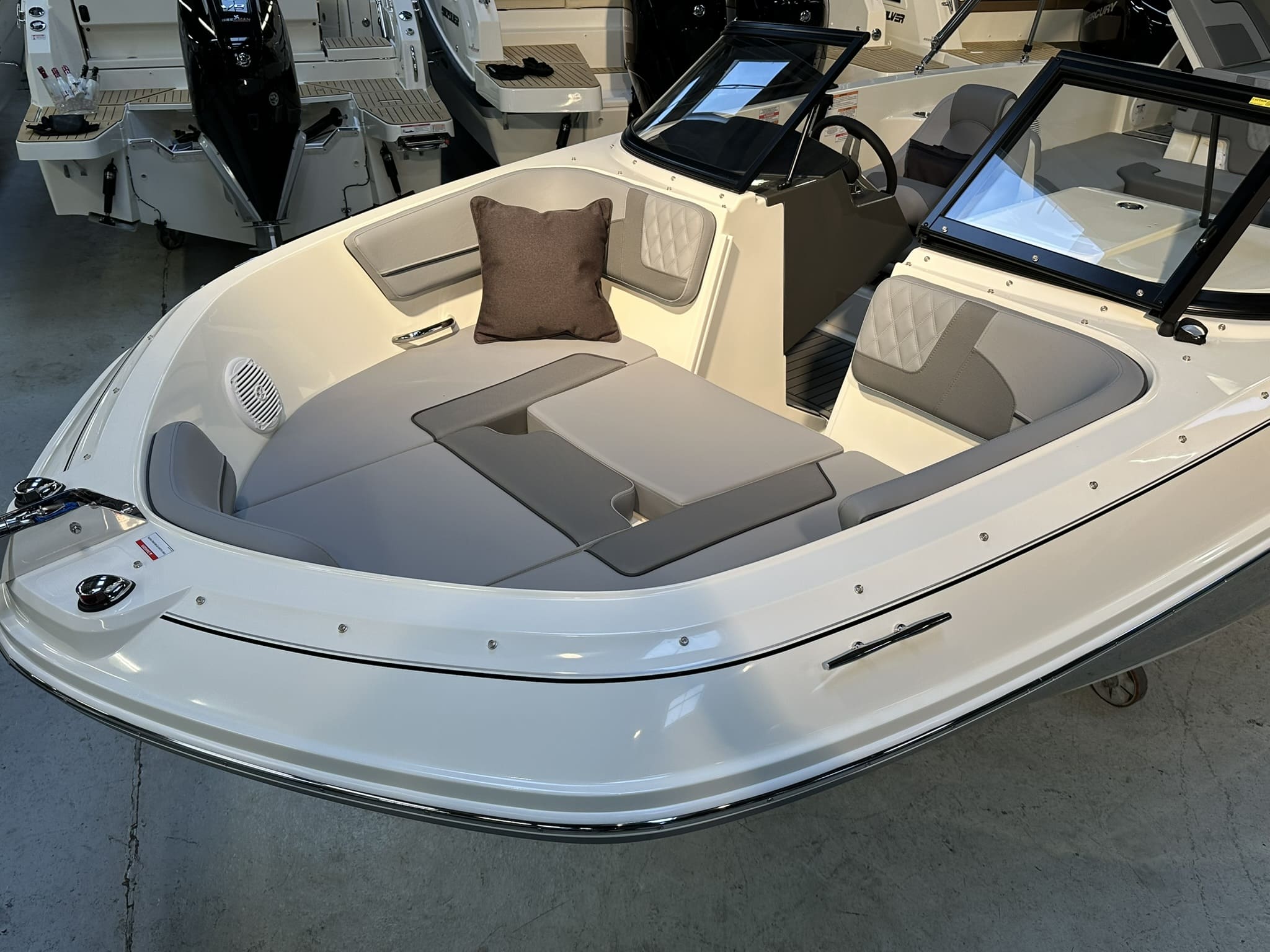 Bayliner VR6 Bowrider