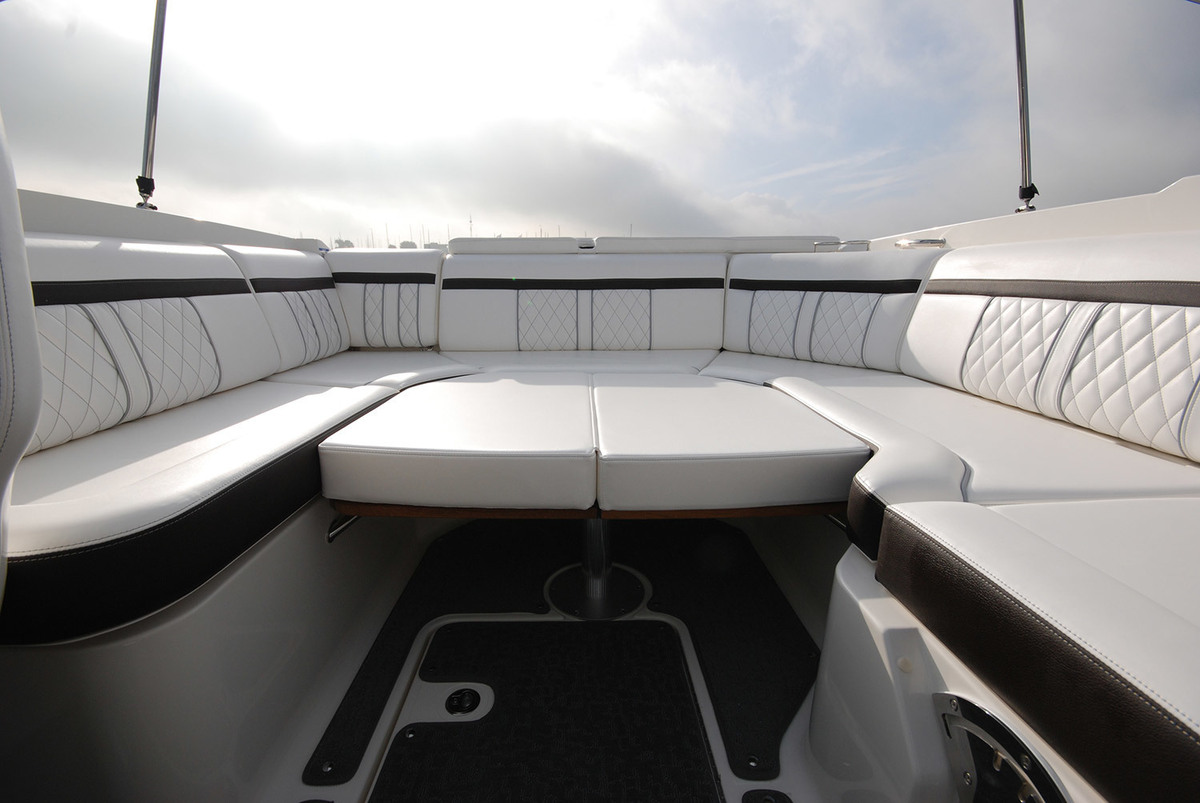 Sea Ray Sun Sport 250
