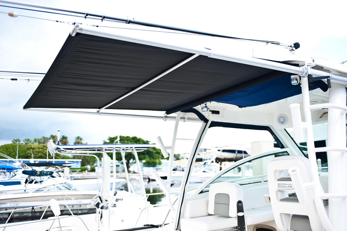 Boston Whaler 285 Conquest