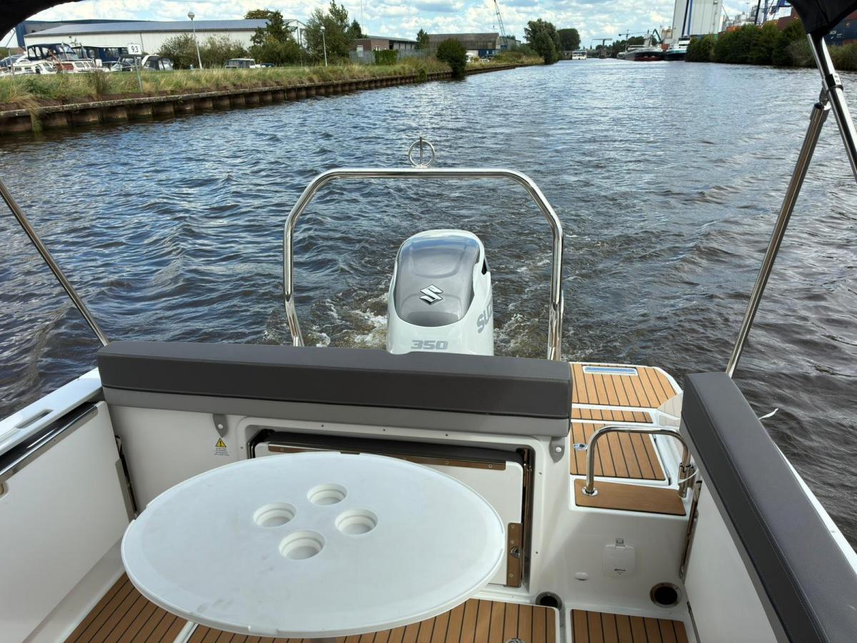 Jeanneau Cap Camarat 7.5 CC Serie 3