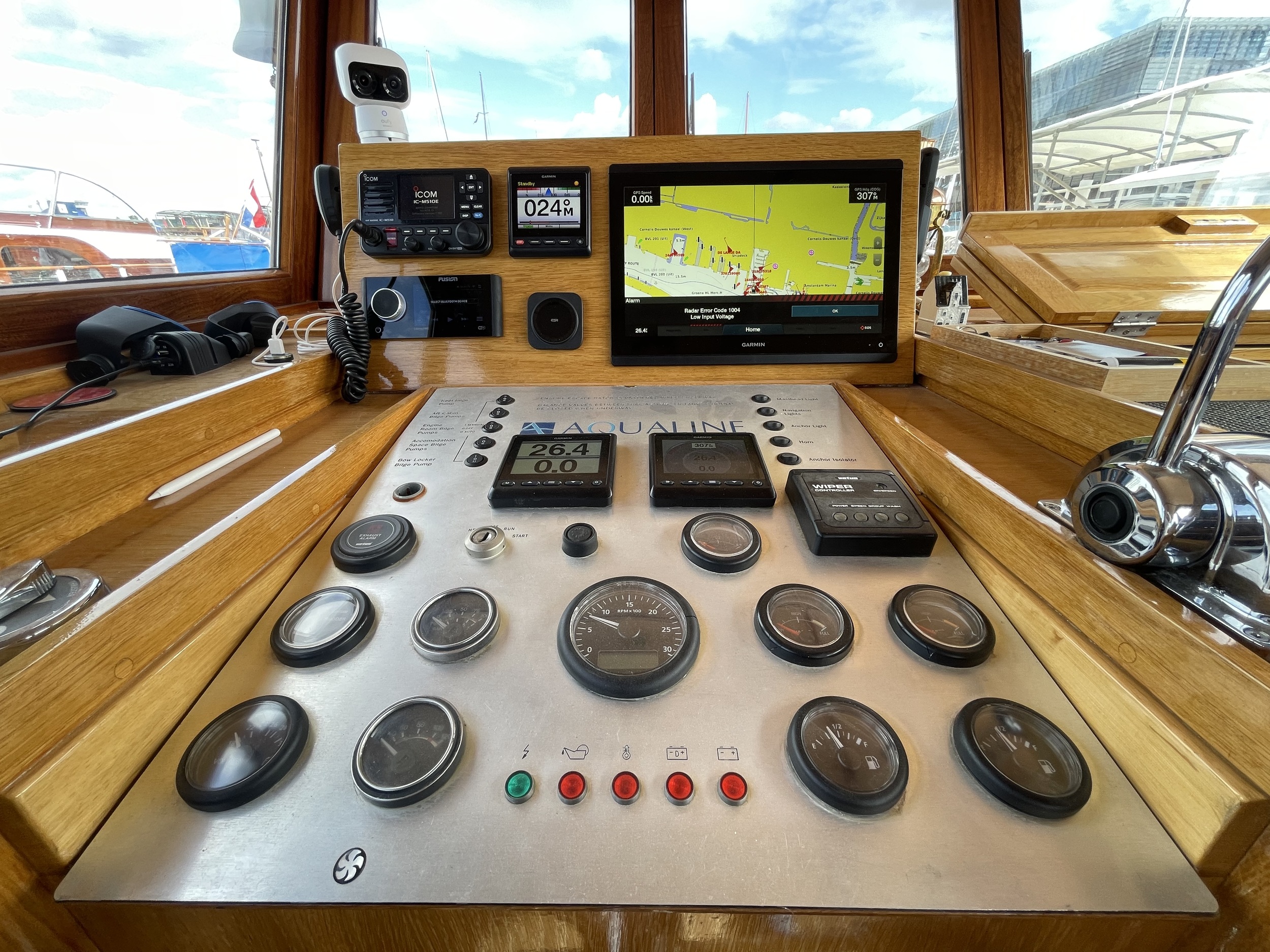Aqualine Voyager 65 Ft