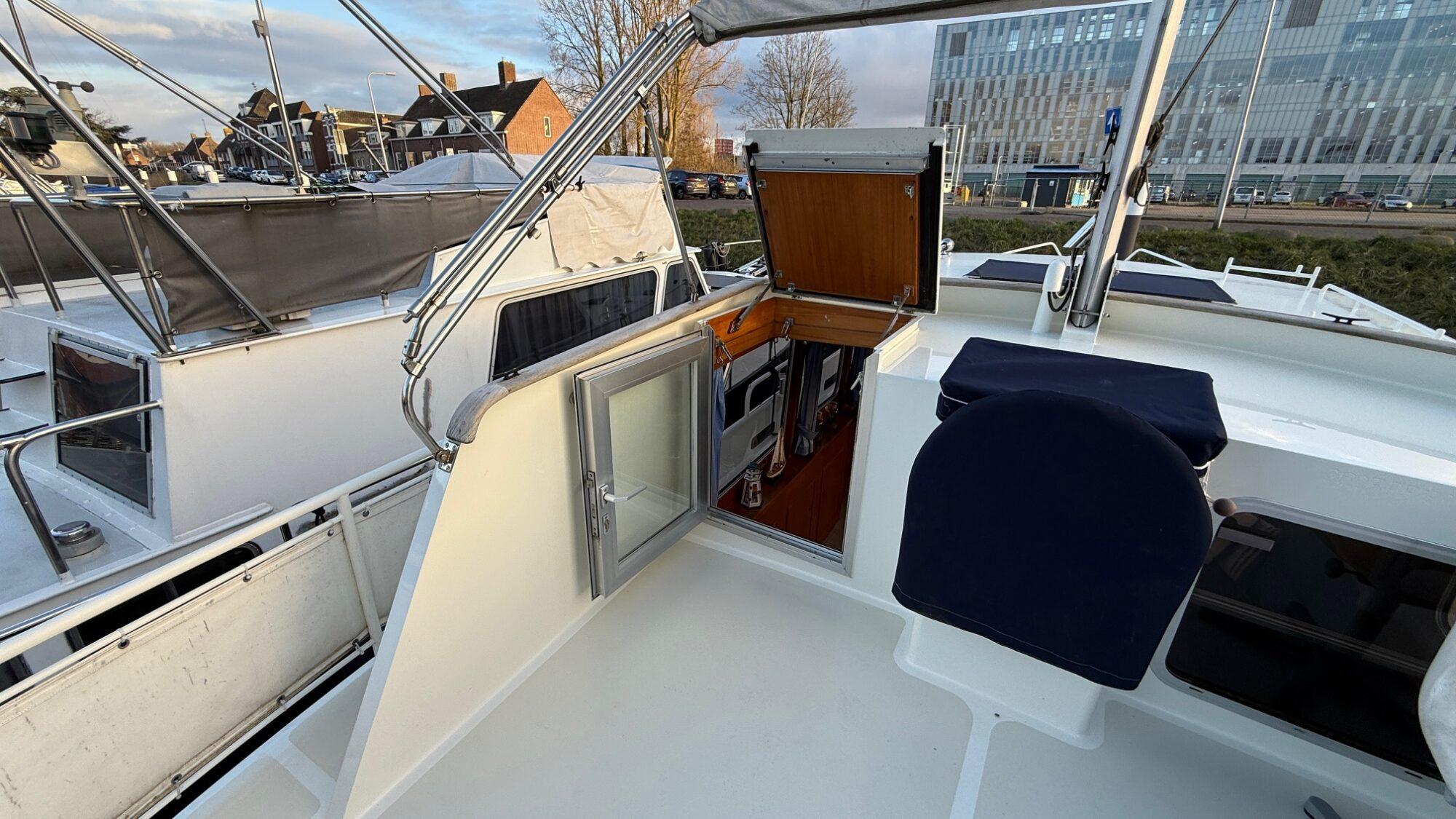 Monty Bank Monty Bank Kotter 41 AK Cabrio