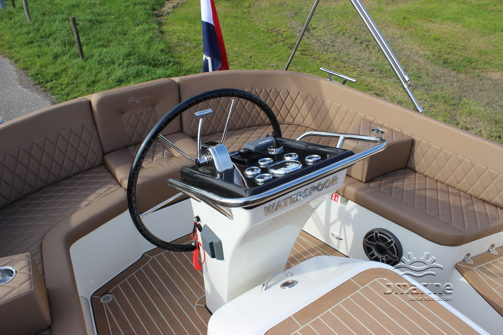 Waterspoor 777 Aviator