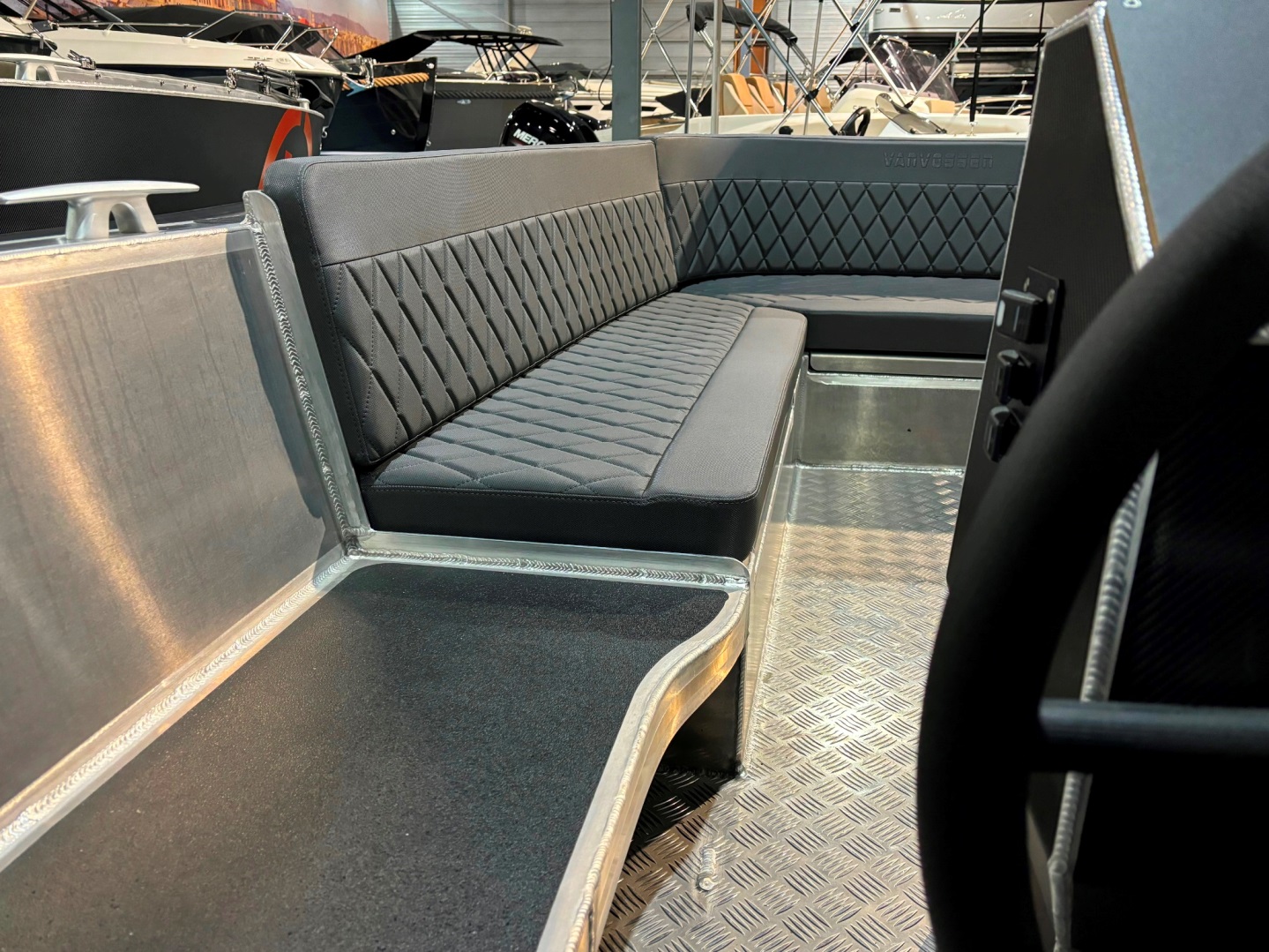 Van Vossen E-tender 595 E-propulsion 6kW op voorraad