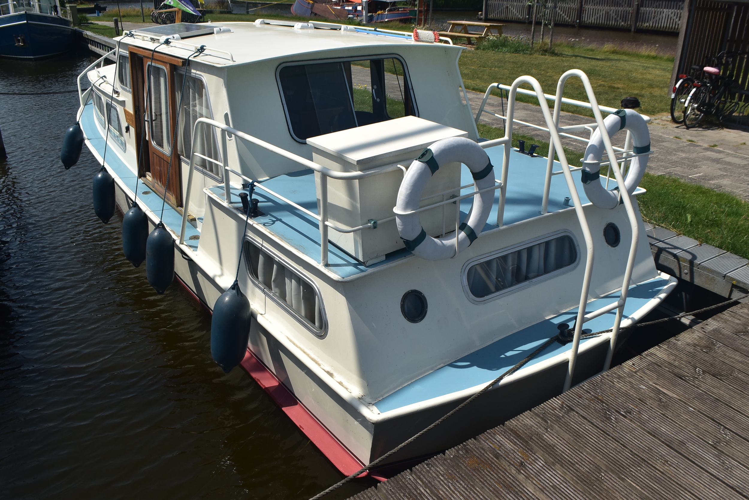 Motorkruiser One Off 9.70 AK