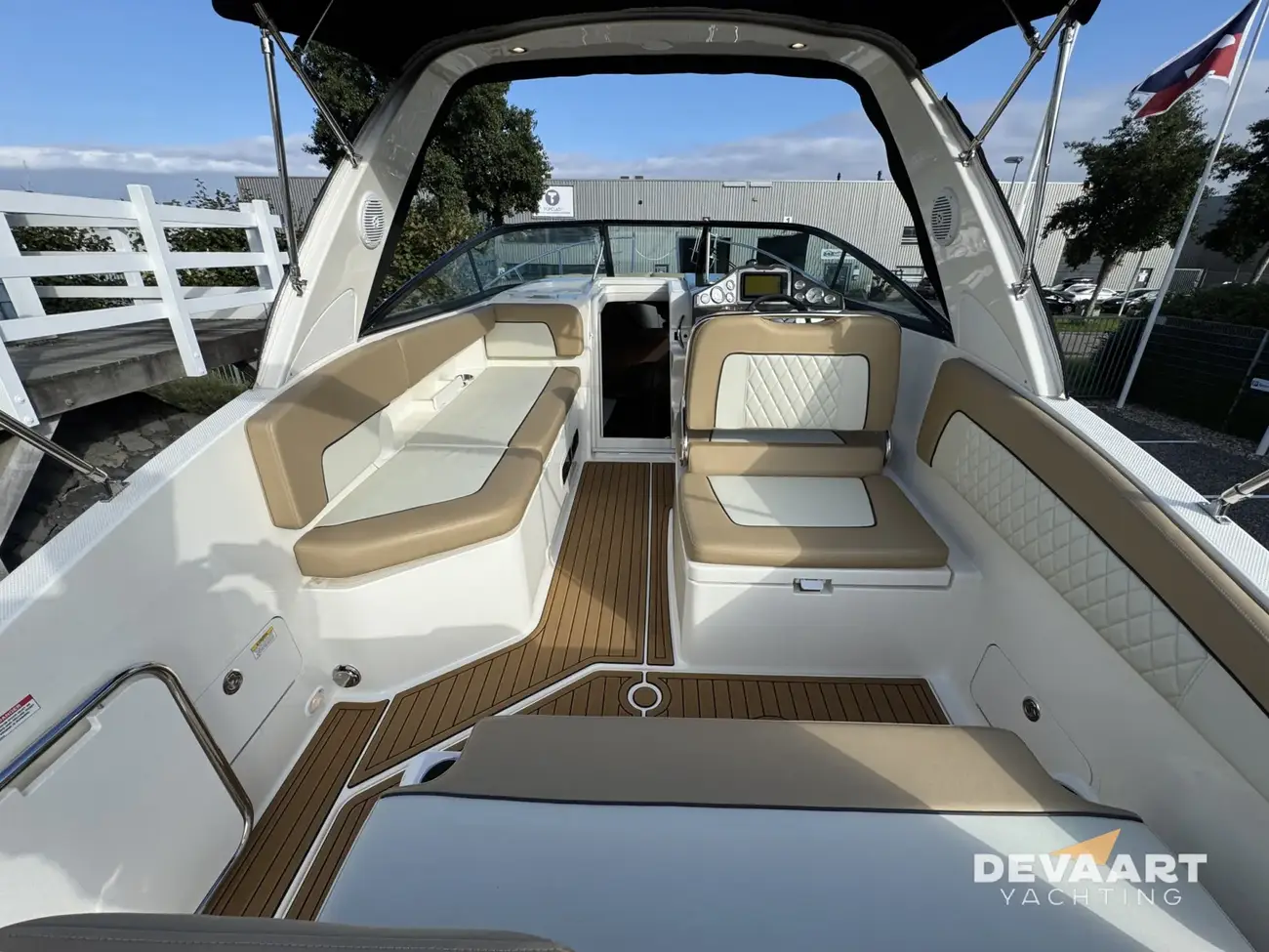 Bayliner Ciera 8