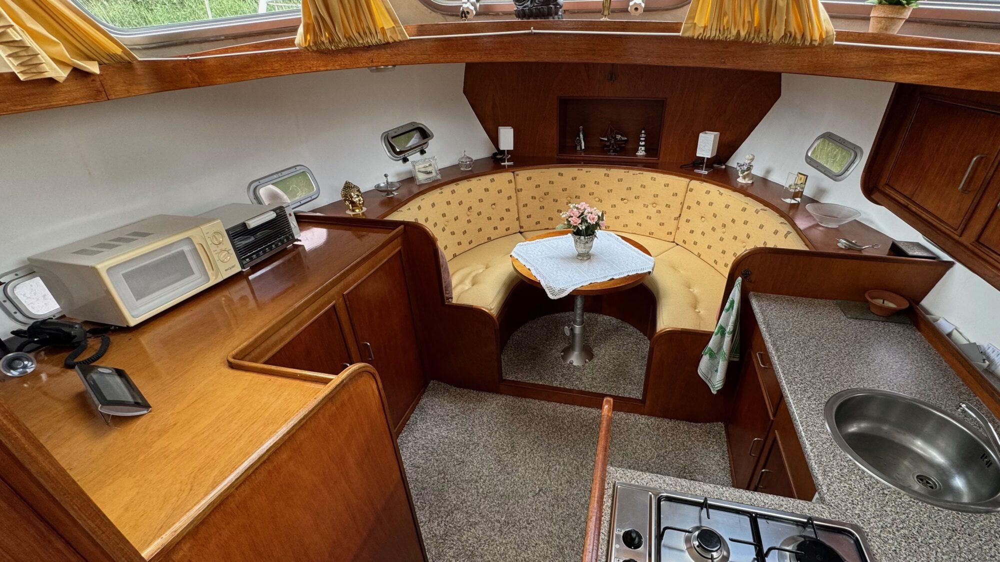 Crown Yachts Crown Kruiser 11.80 AK Bakdek