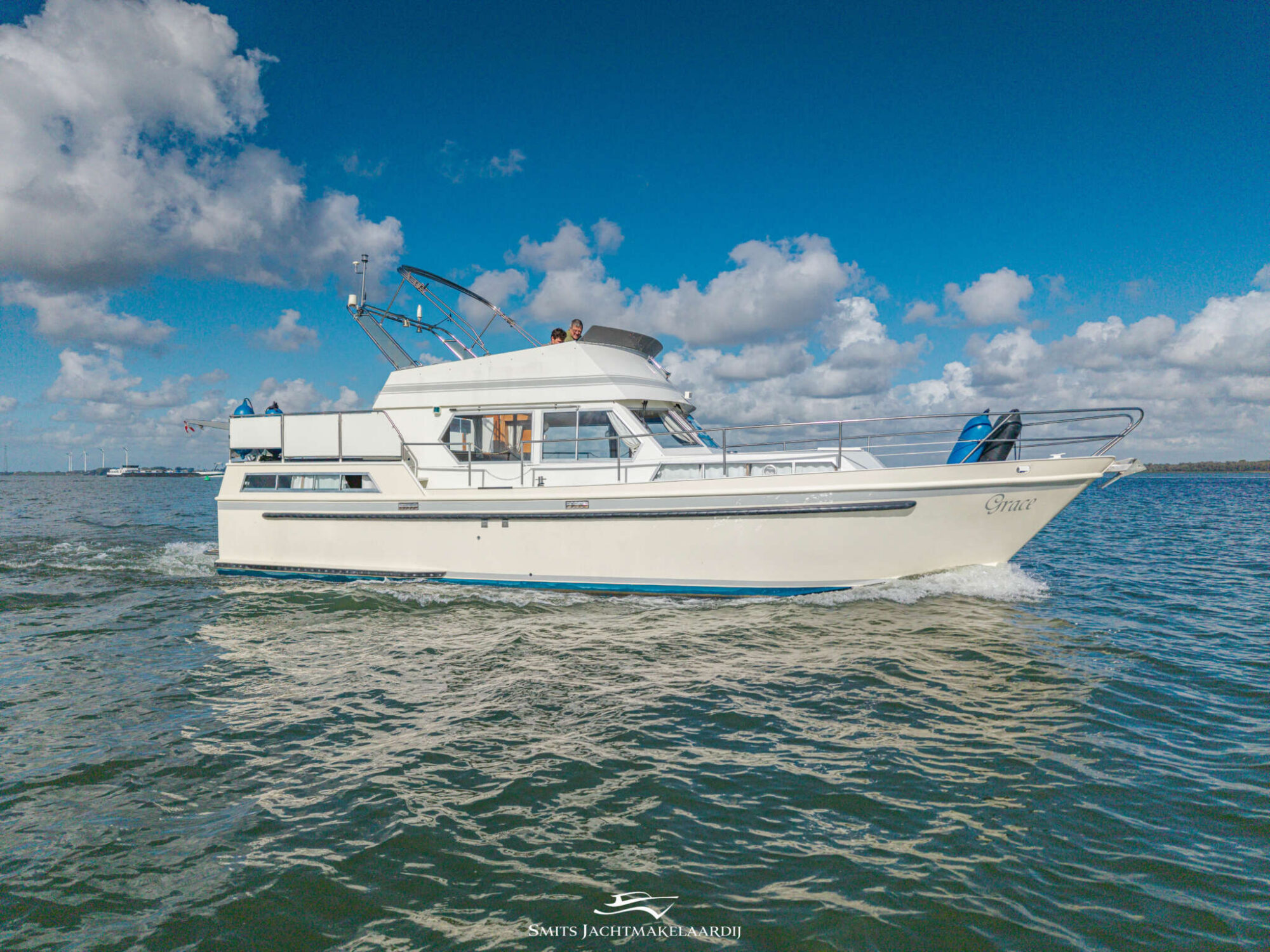 Drettmann 13.00 Flybridge