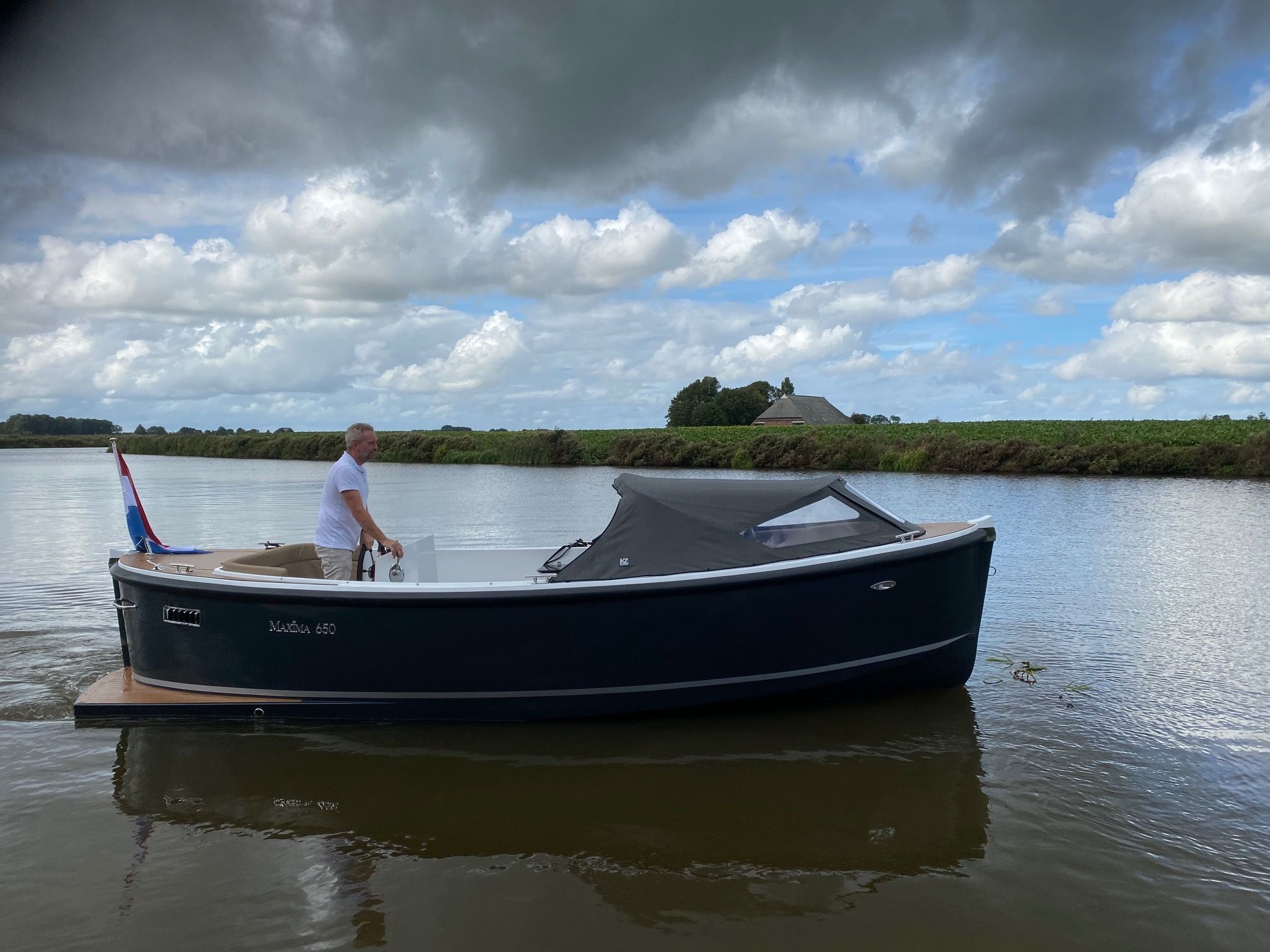 Maxima 650 Flying Lounge hoofdfoto: 1