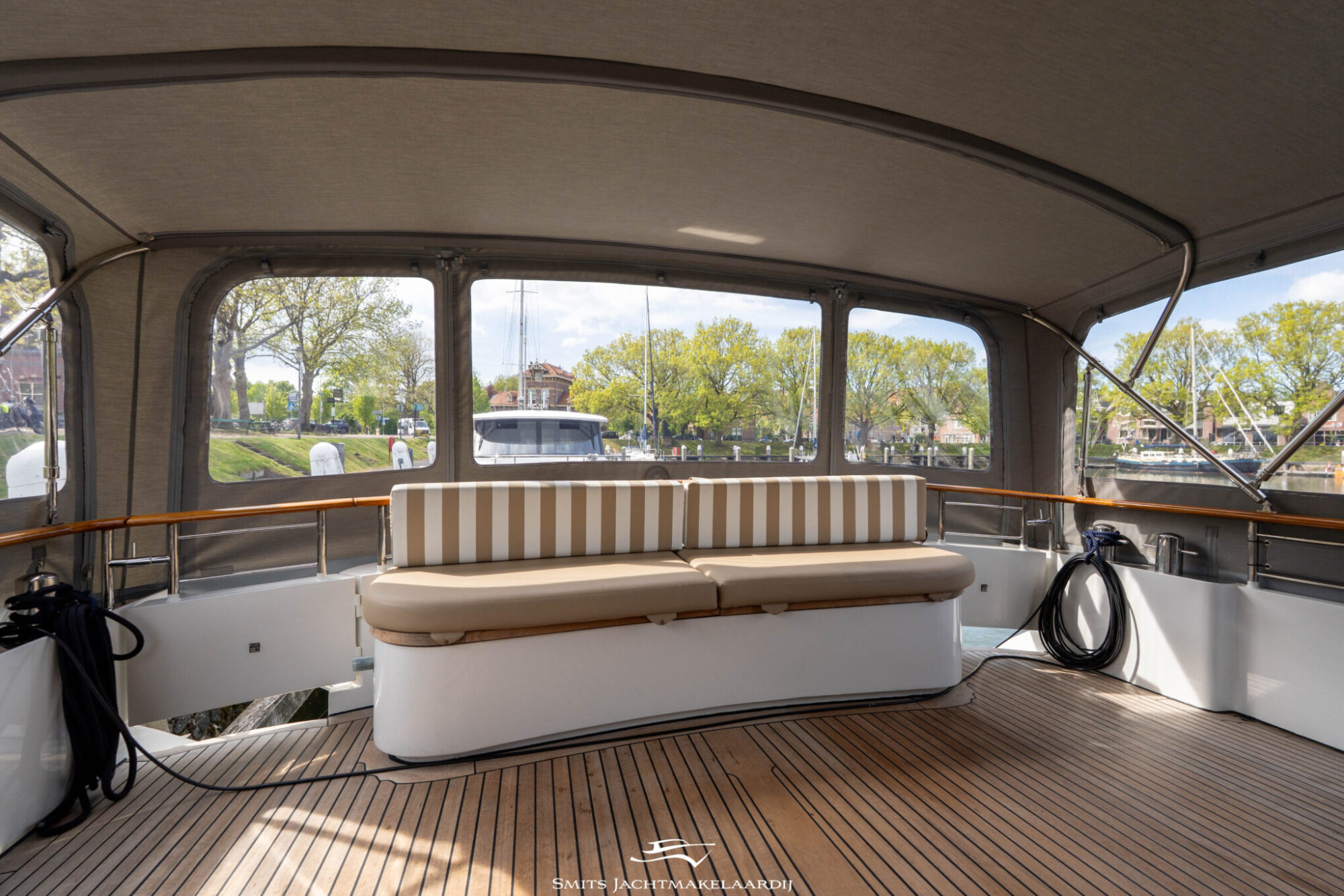 Van den Hoven Allure 155 Cabrio