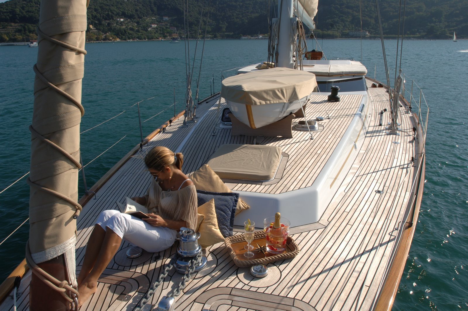 Lagoon Royal Classic 66