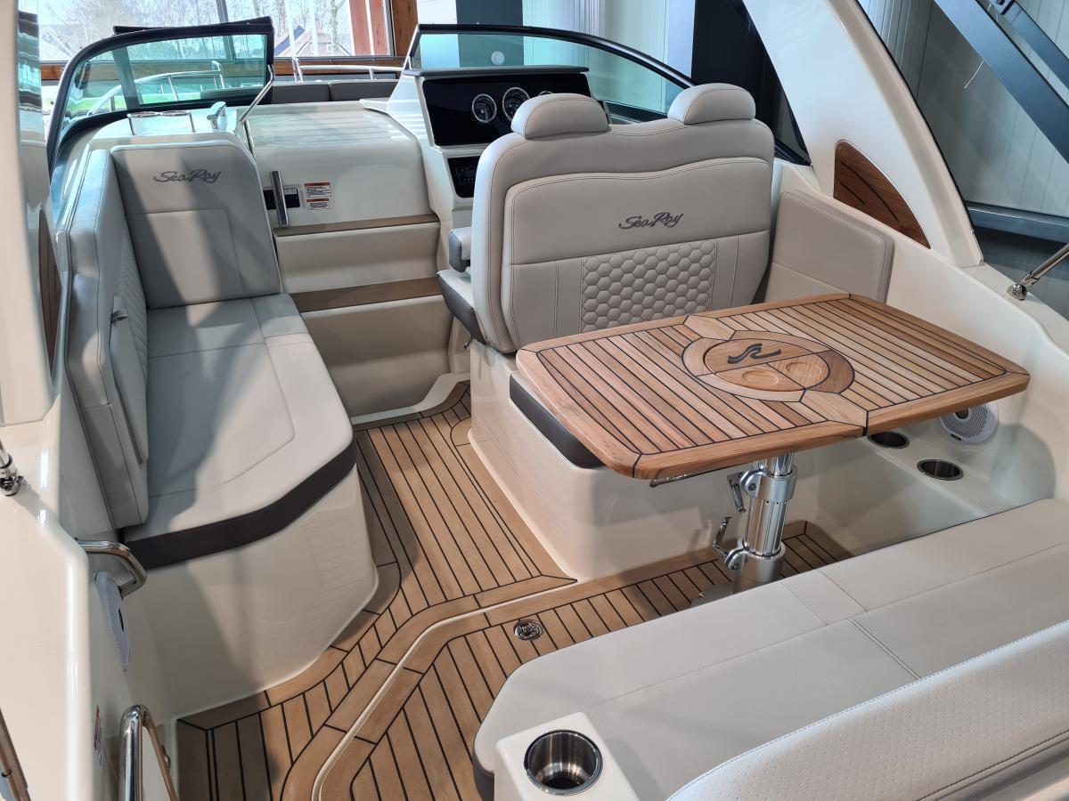 Sea Ray Sundancer 265