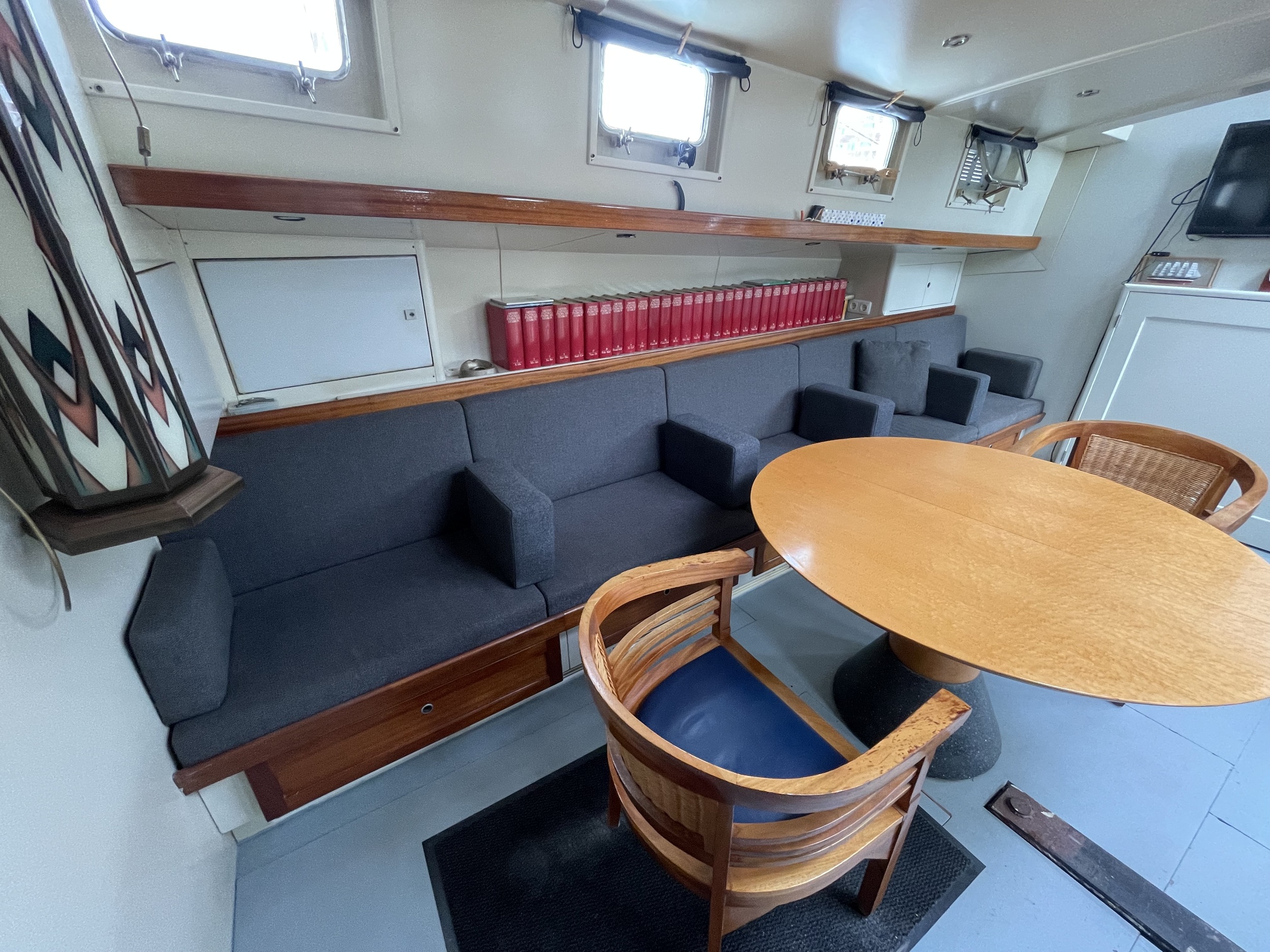 Dykstra Schooner 77, Midzwaard