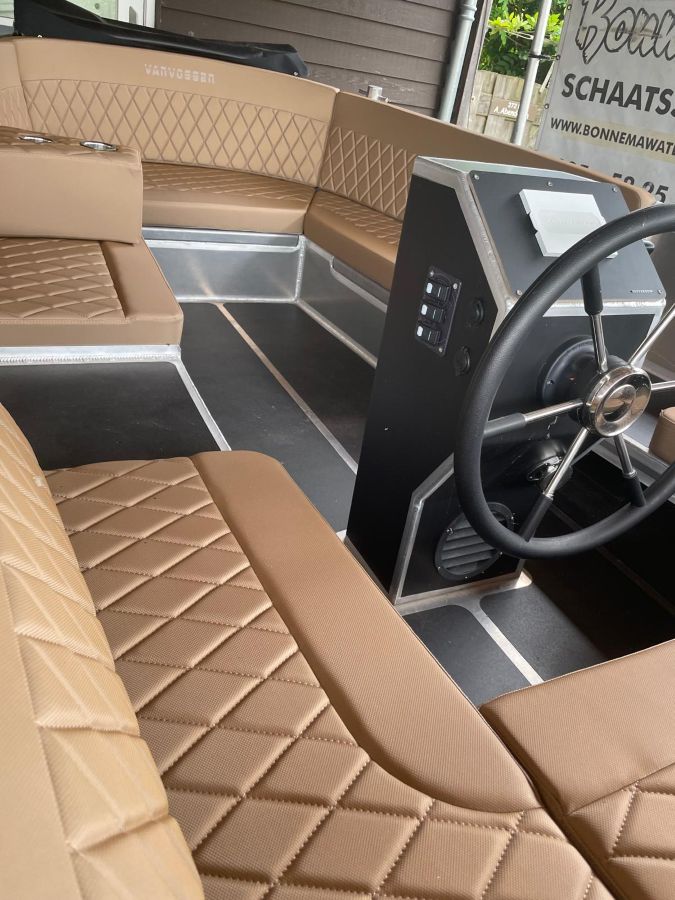 Van Vossen 550 e sloep