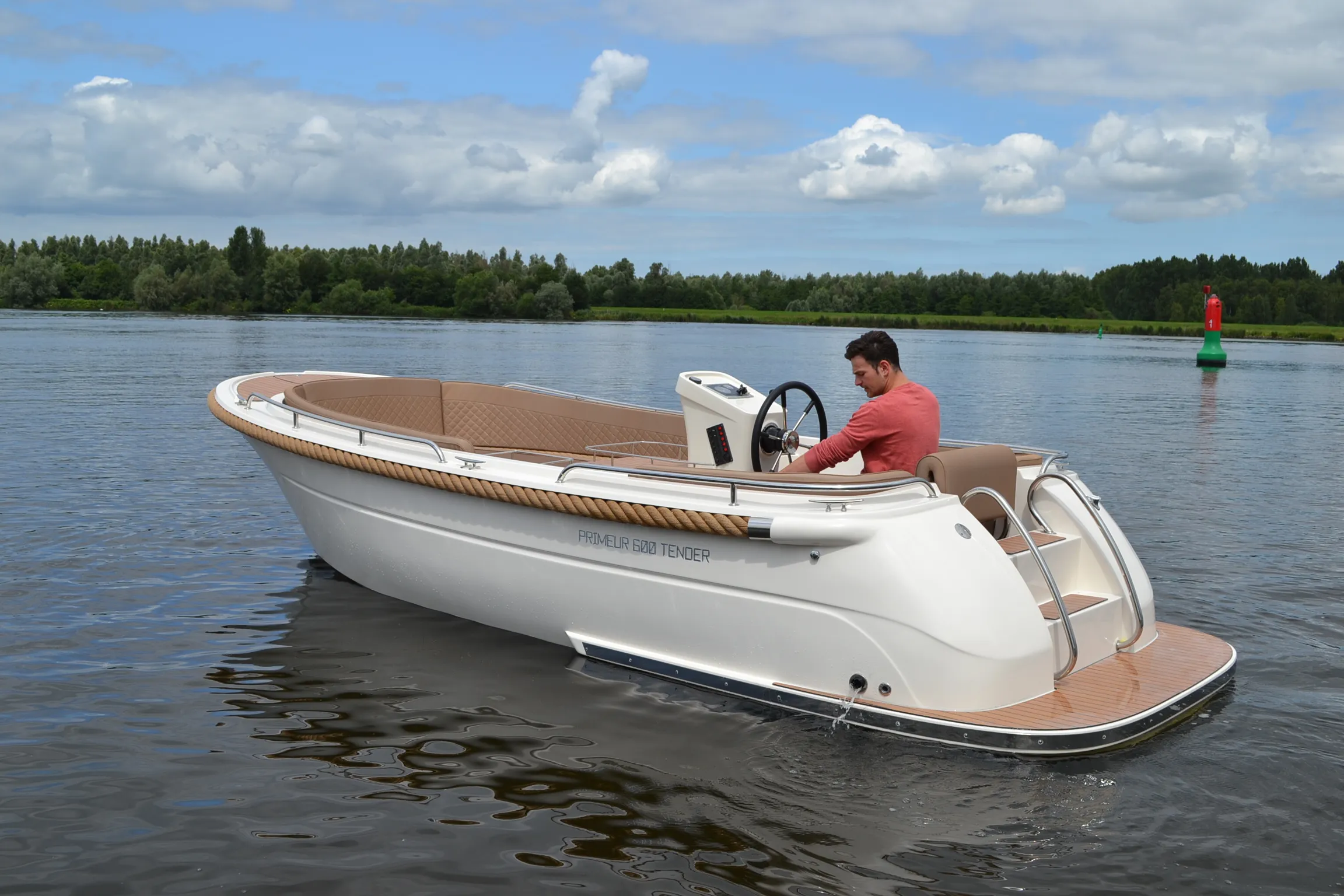 Primeur 600 Tender