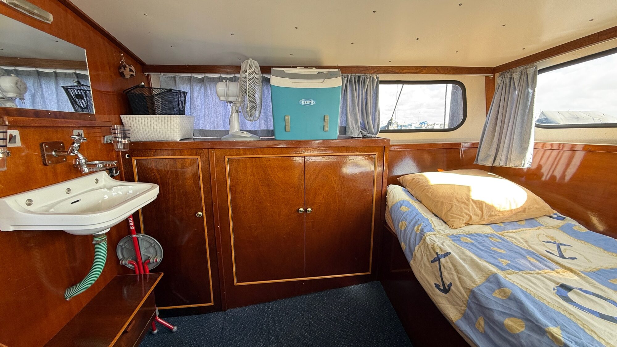 Amulet Vlet 10.00 OK AK