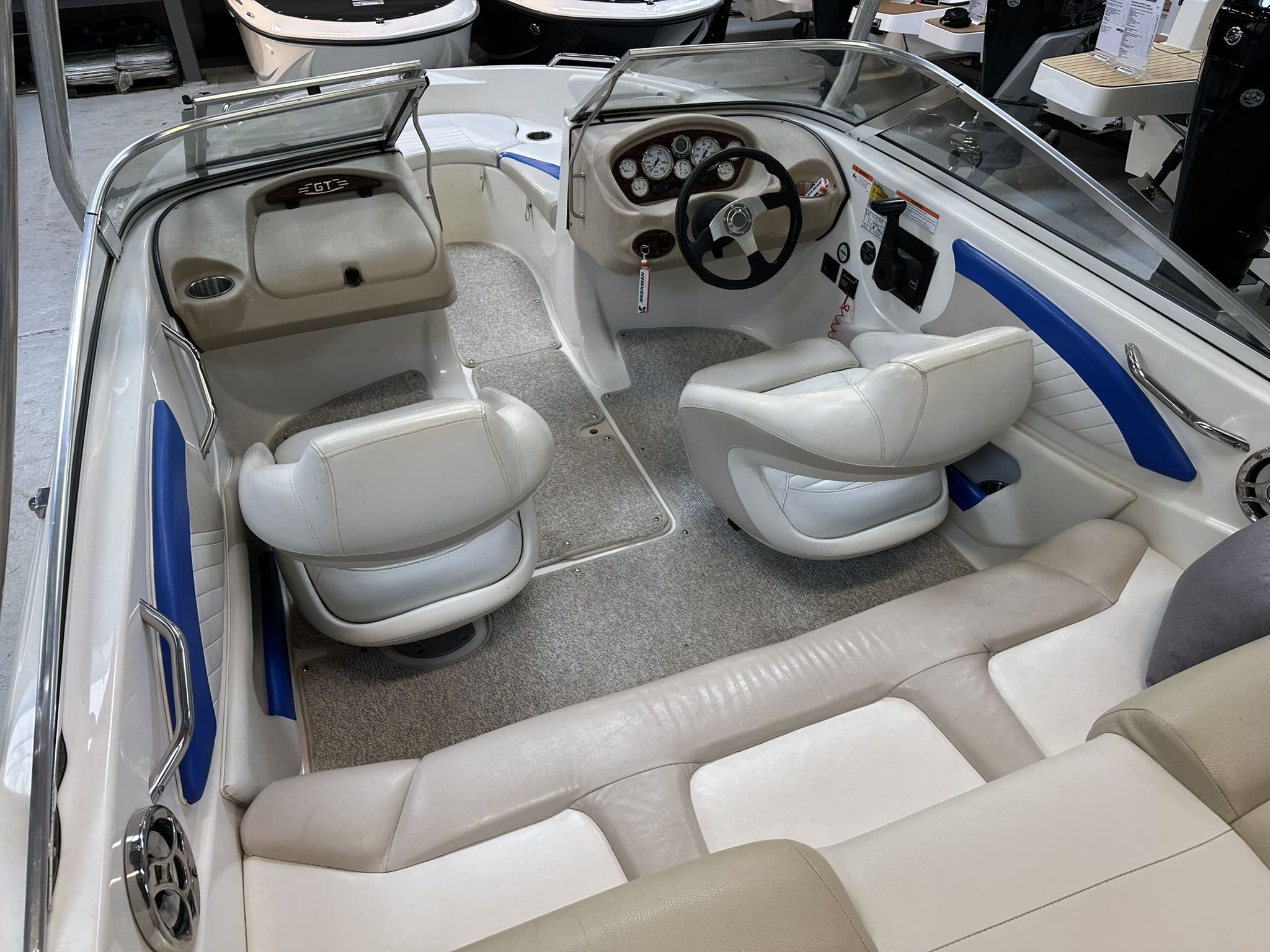 Glastron 185 GT Bowrider