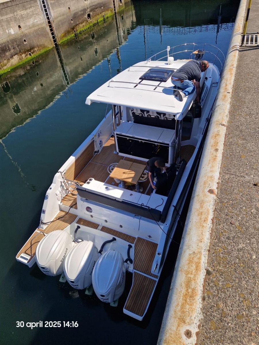 JEANNEAU Cap Camarat 12.5-WA