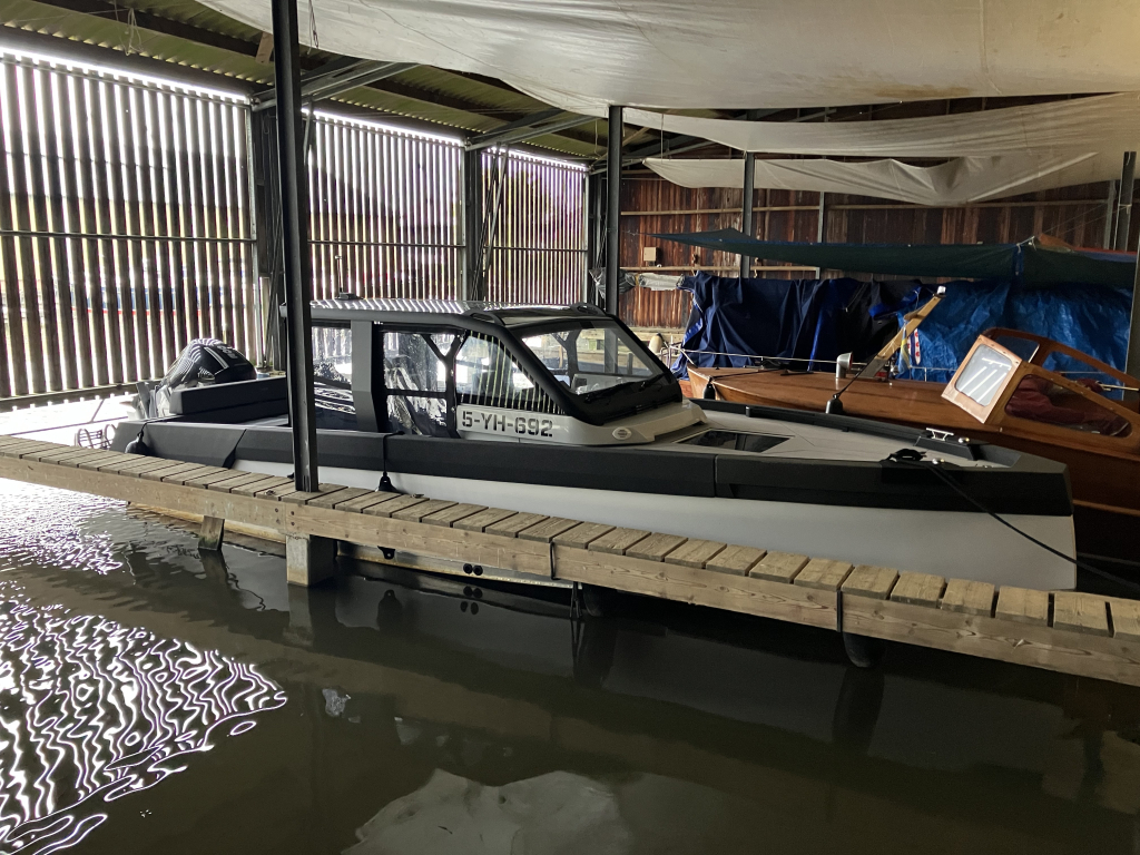 XO Boats DFNDR A8 DEMO 2025