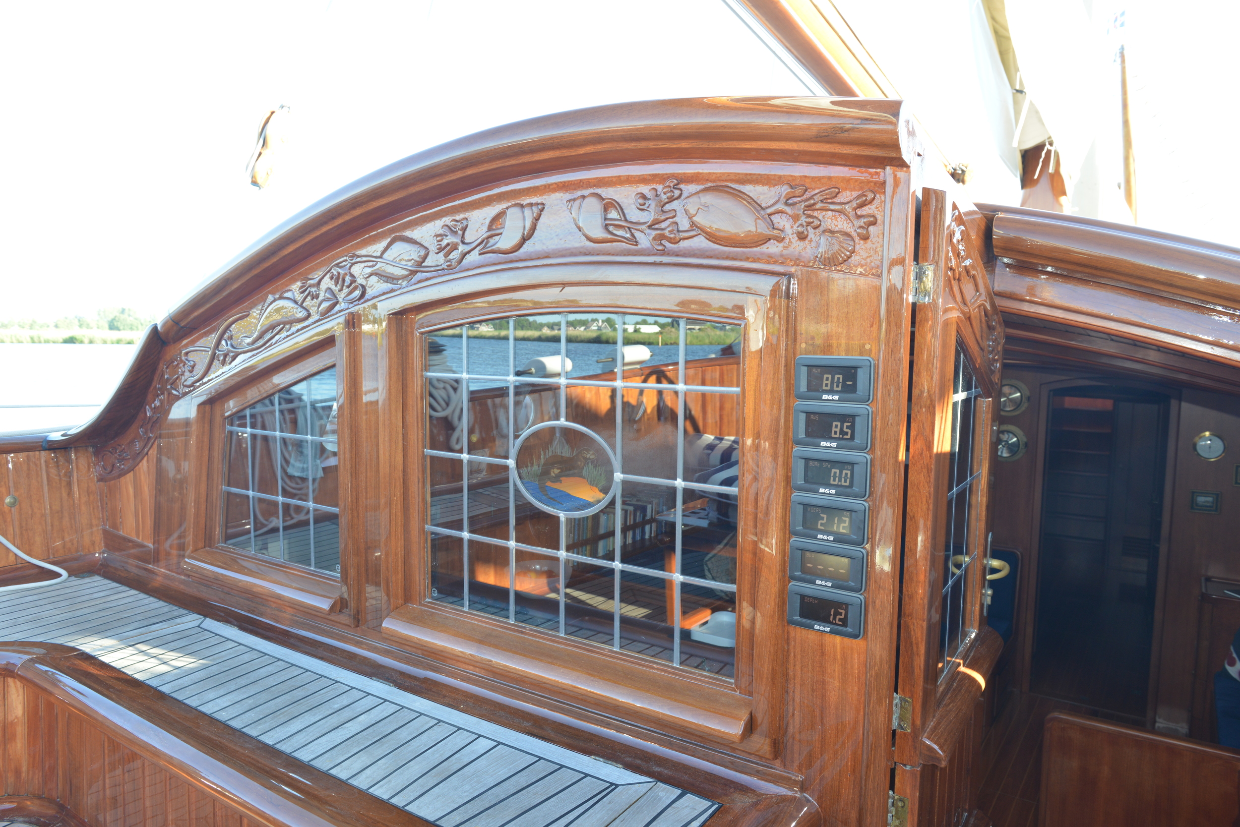 Lemsteraak Visotter - Roefuitvoering