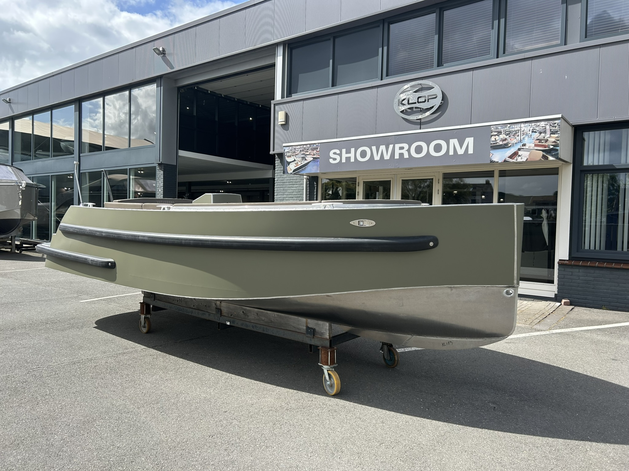Van Vossen tender 650 E-propulsion 6kW