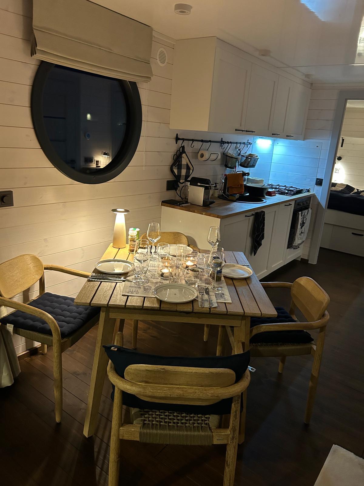 Nordic Season Houseboat NS 40 Eco 36m2
