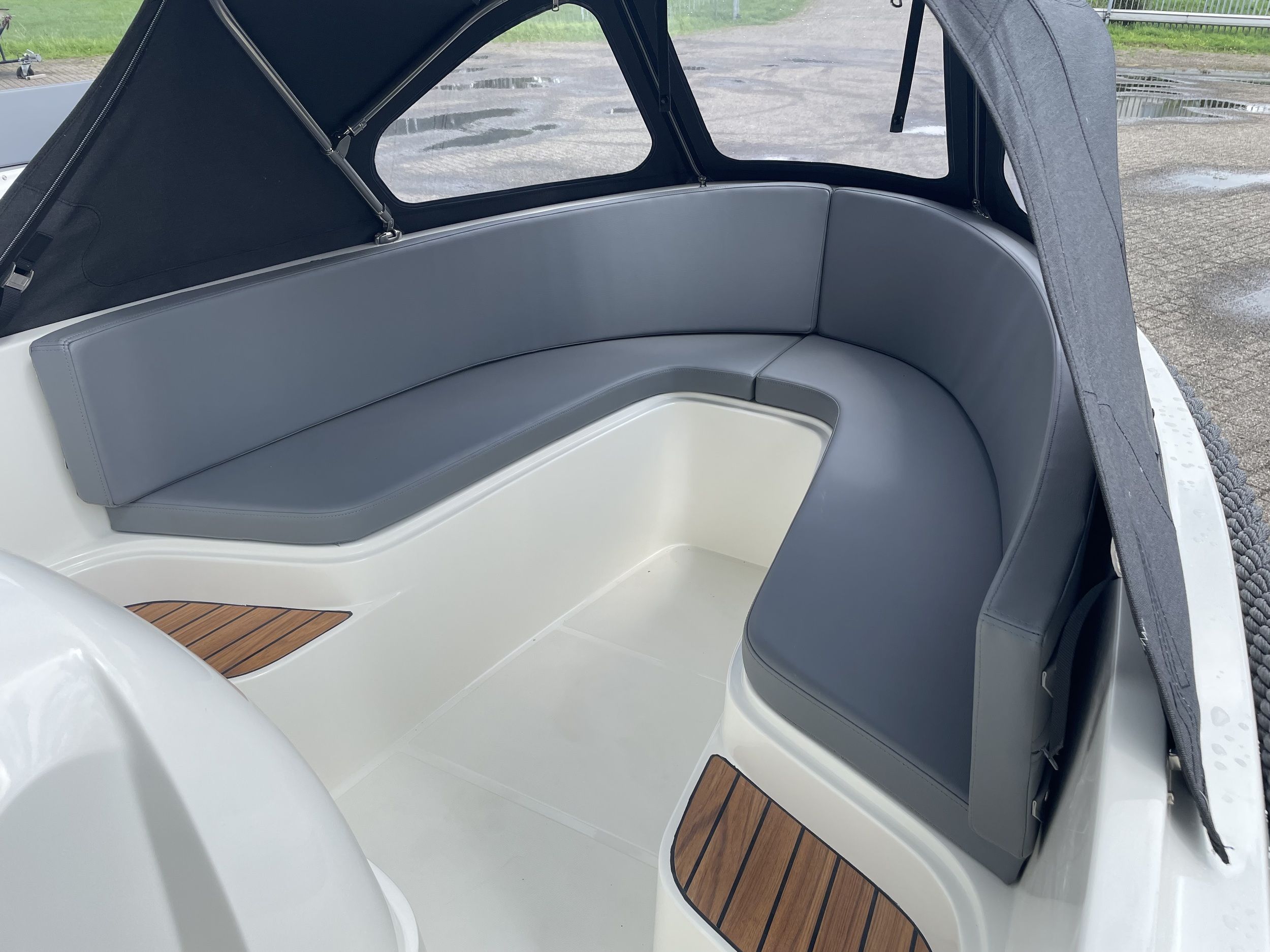 Oud Huijzer 471 Tender Basic