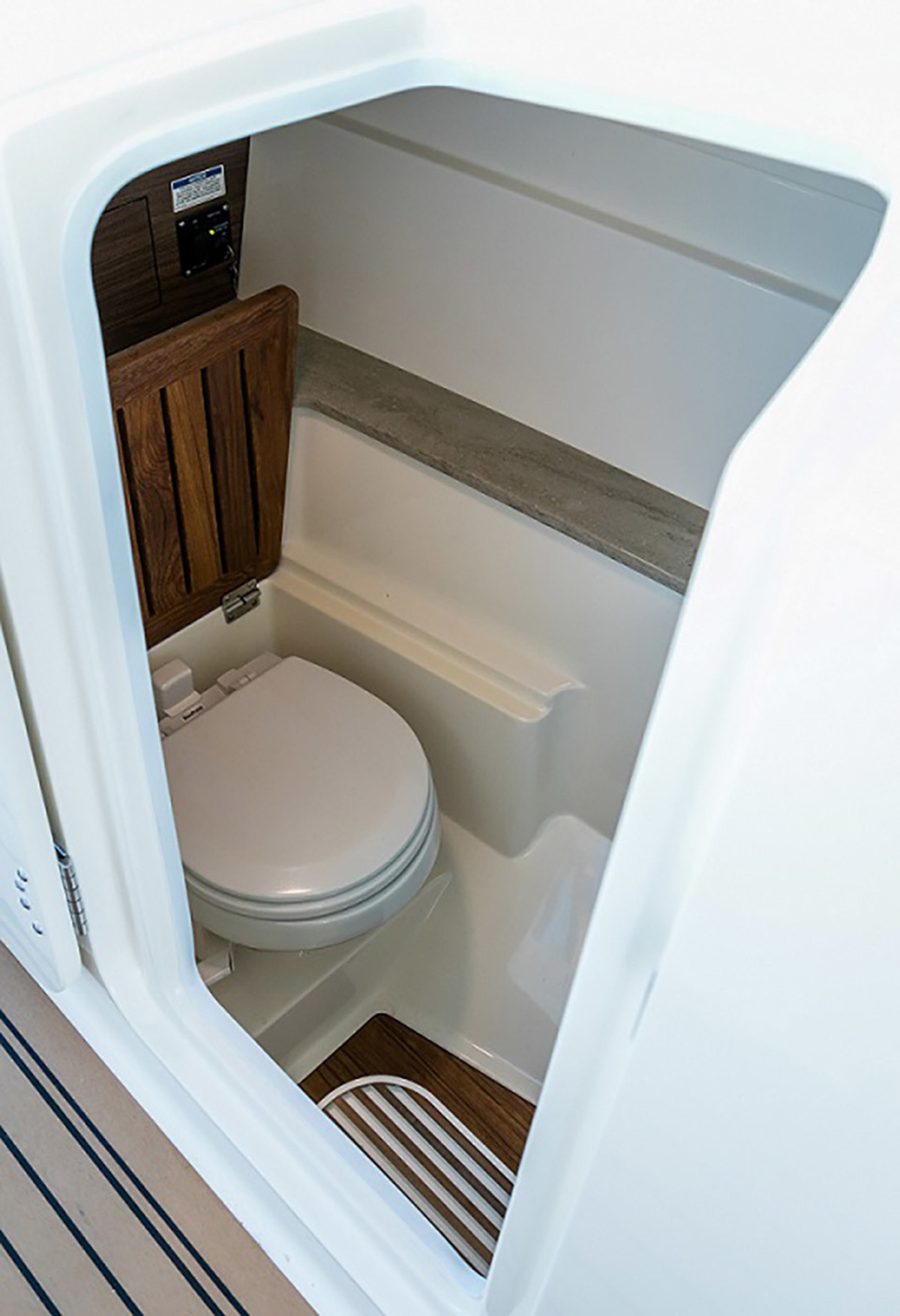 Boston Whaler 320 Vantage