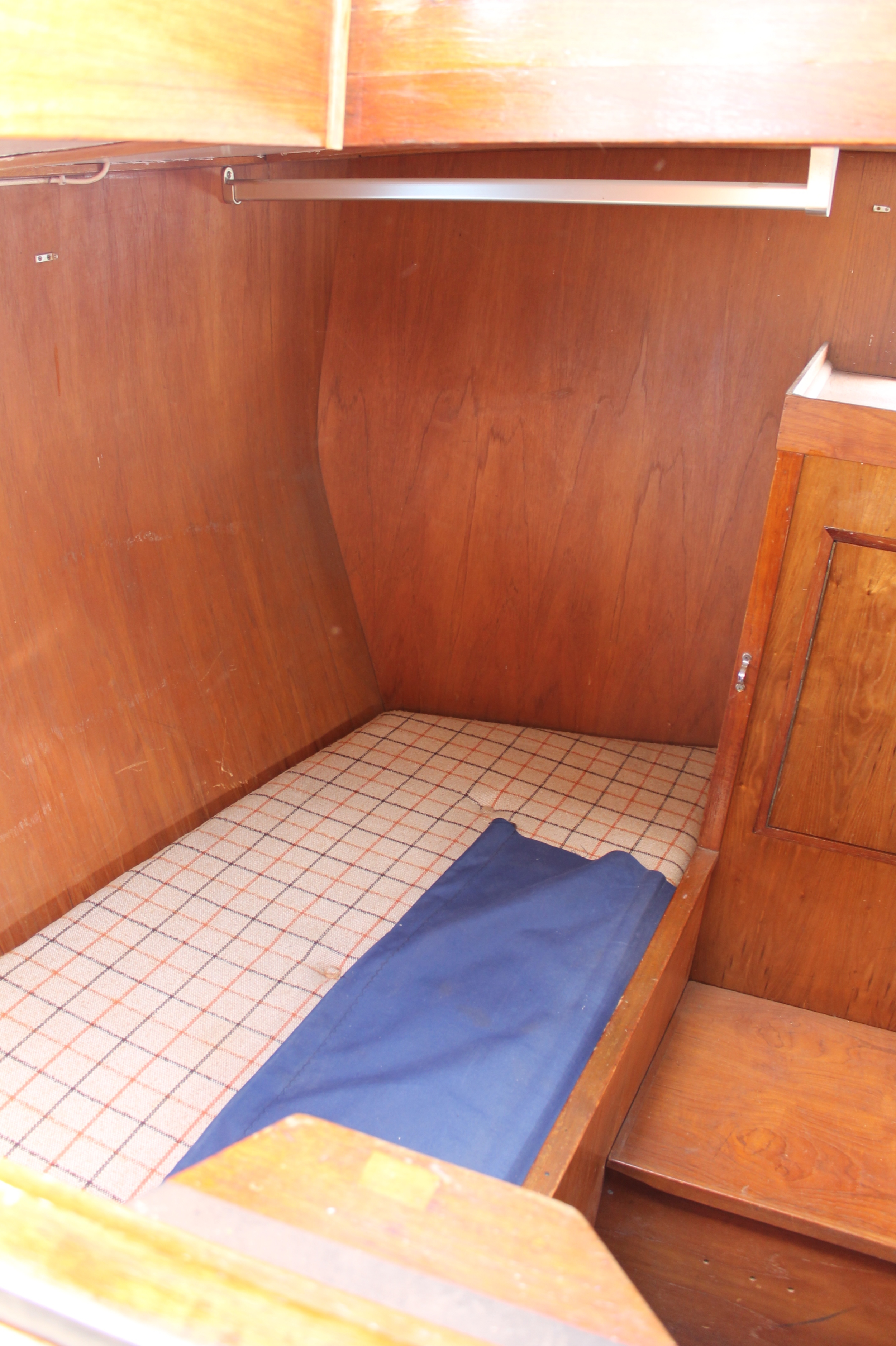 Pieter Beeldsnijder Gouwzee 3A